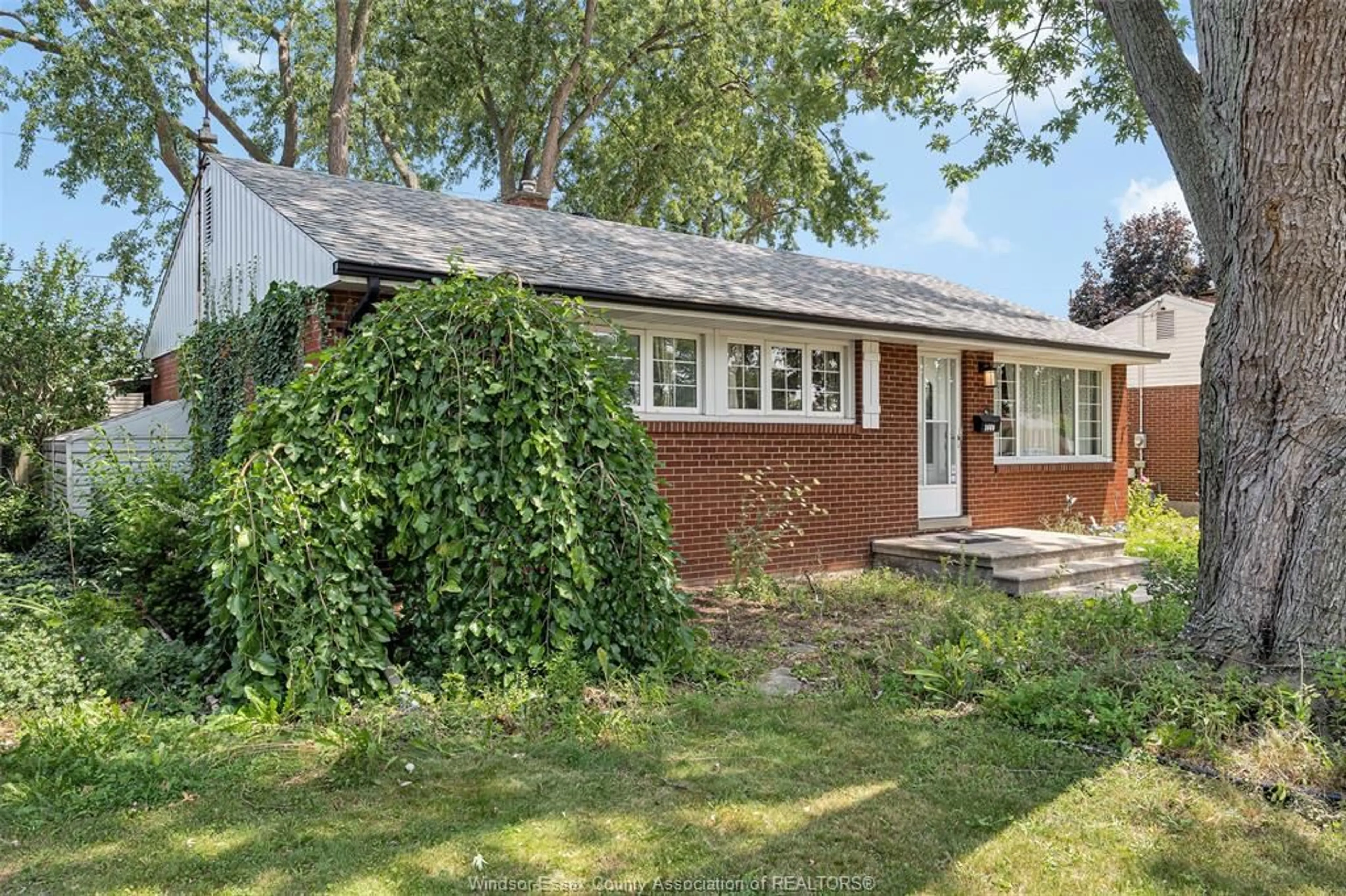 Home with brick exterior material, street for 3660 ROXBOROUGH, Windsor Ontario N9E 3A2