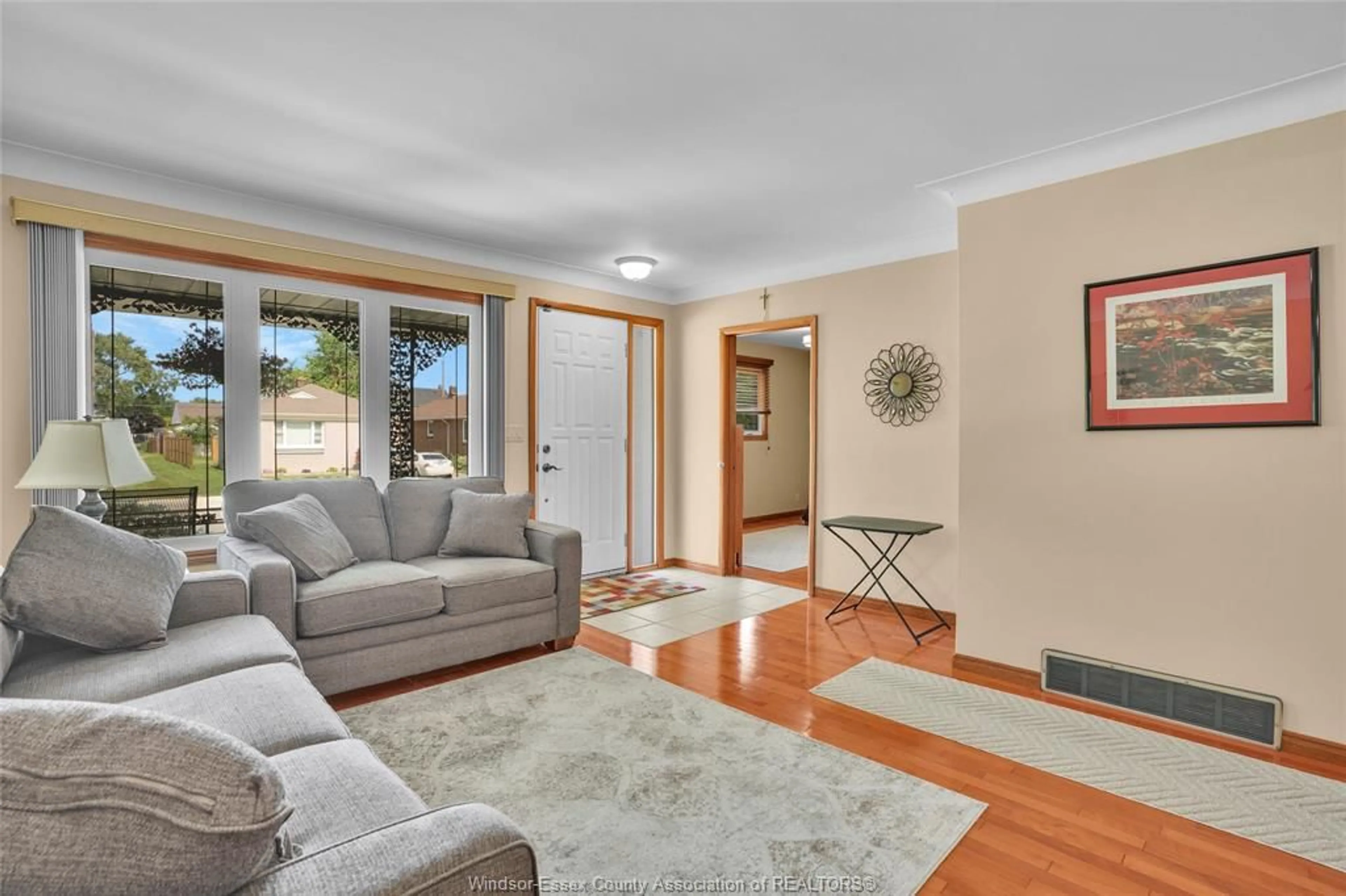 Living room with furniture, unknown for 2171 WOODLAWN Ave, Windsor Ontario N8W 2H2