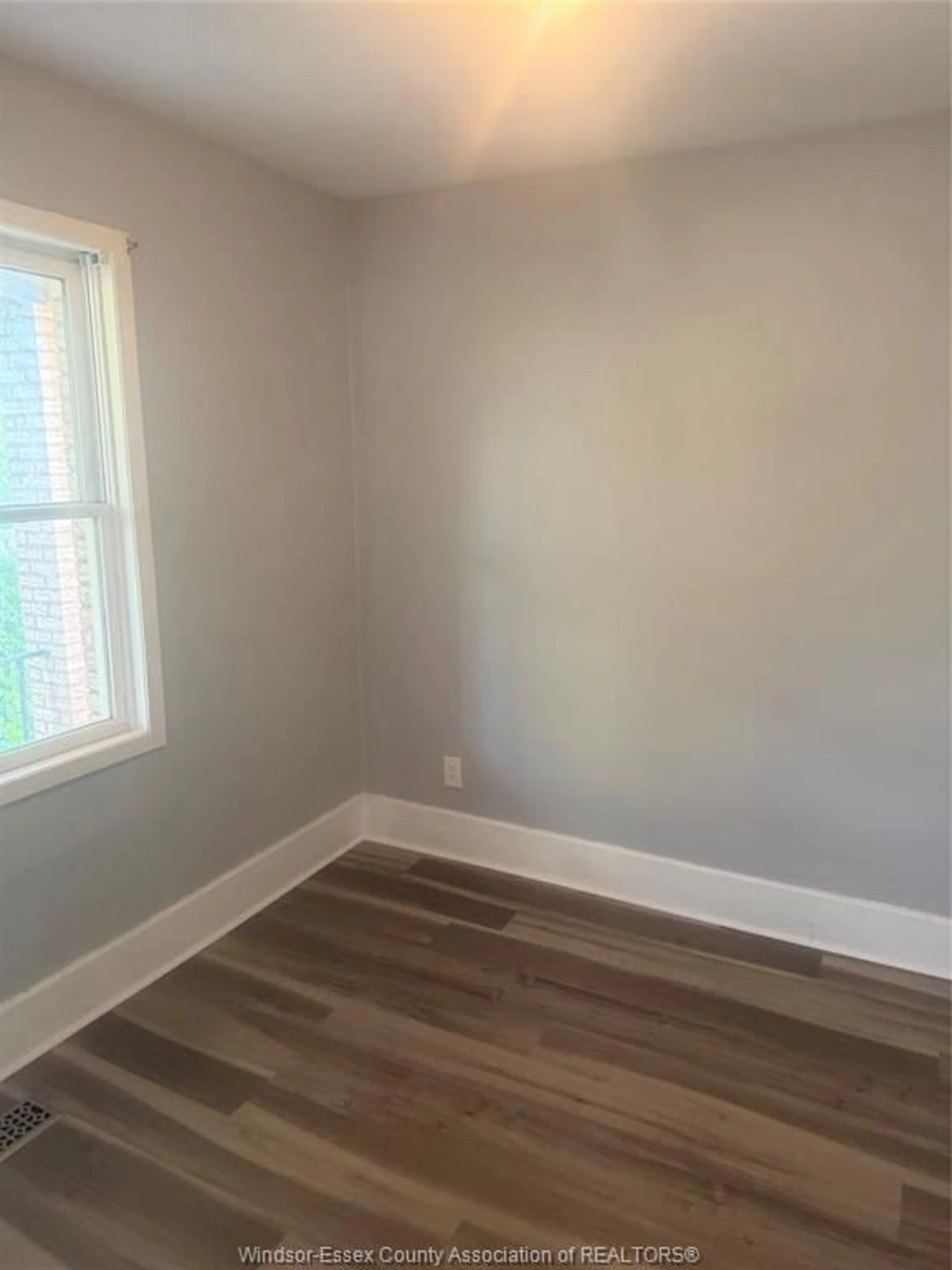 A pic of a room for 1536 MARENTETTE Ave, Windsor Ontario N8X 4E3