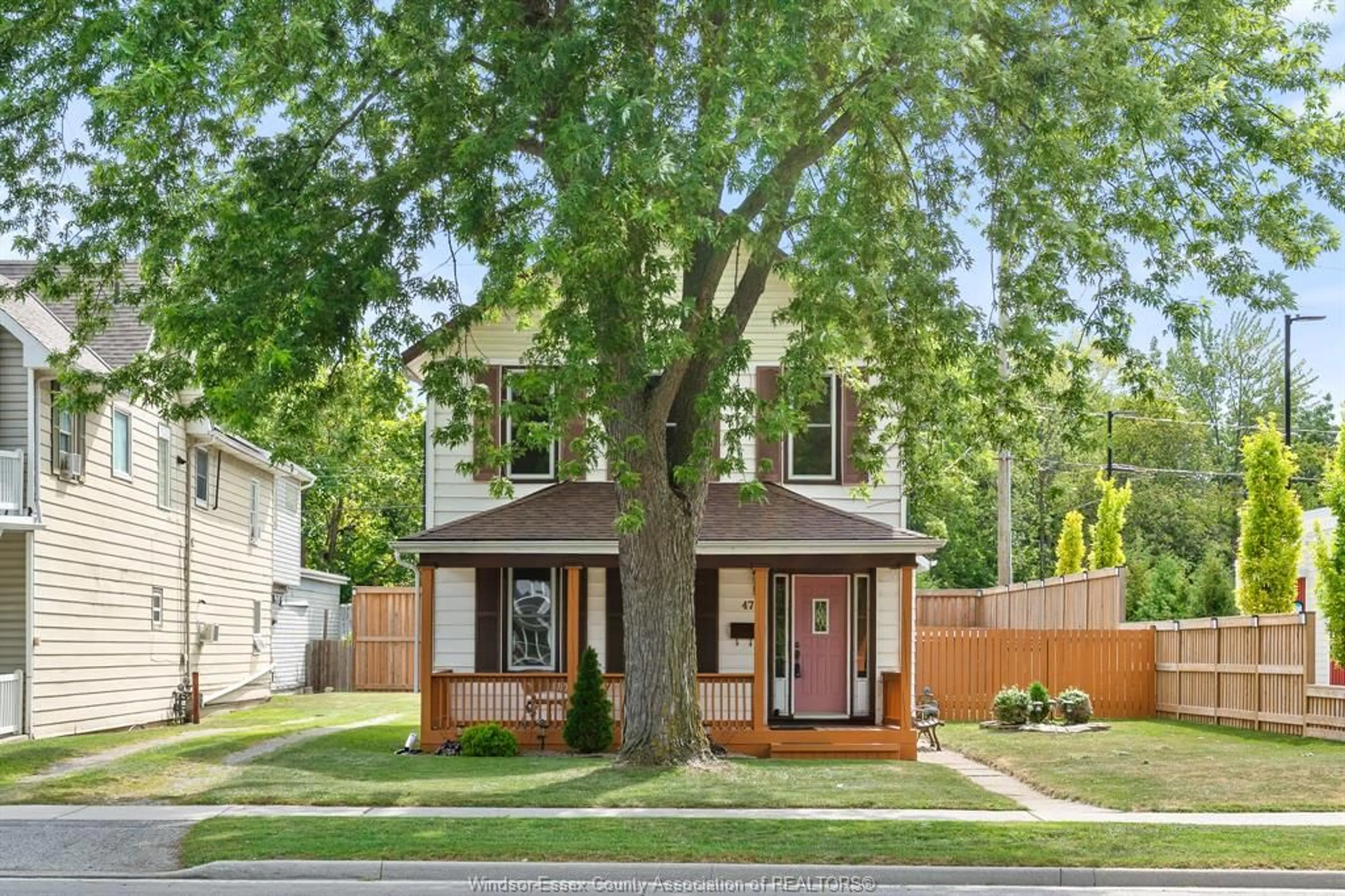 Home with brick exterior material, street for 47 Sandwich St, Amherstburg Ontario N9V 1Z5