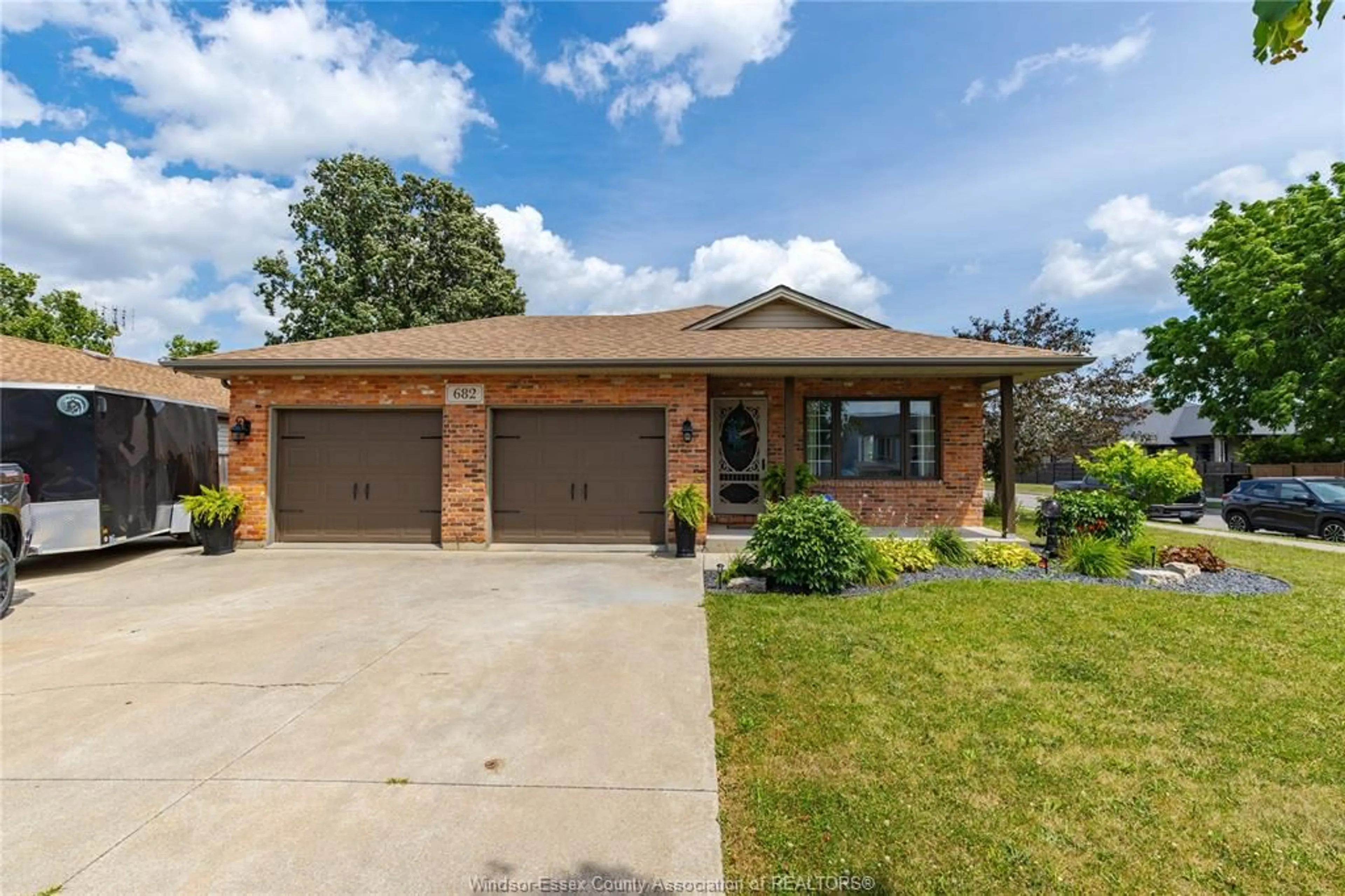 Home with brick exterior material, street for 682 RICHMOND, Amherstburg Ontario N9V 3Z6