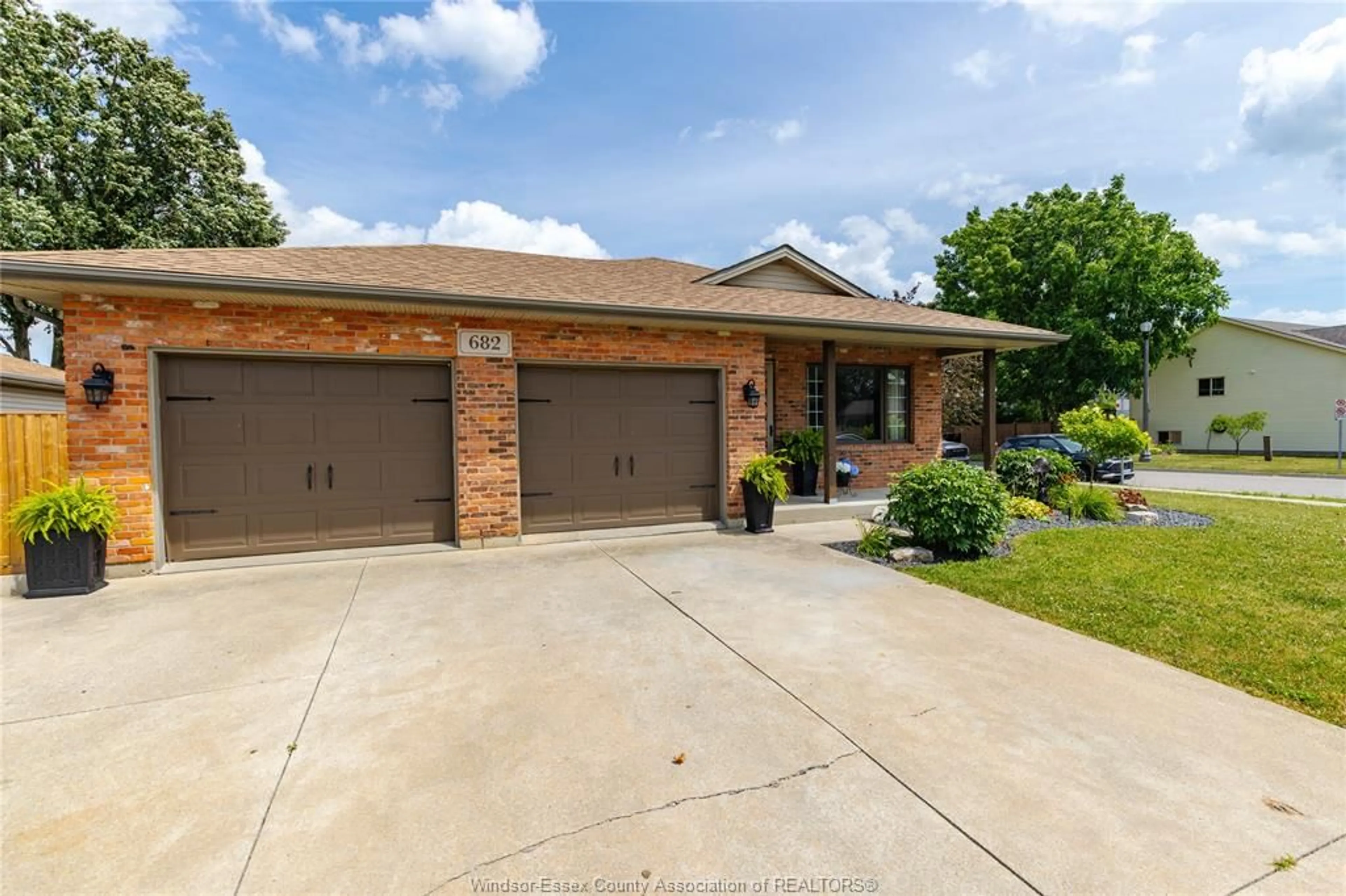 Home with brick exterior material, water/lake/river/ocean view for 682 RICHMOND, Amherstburg Ontario N9V 3Z6