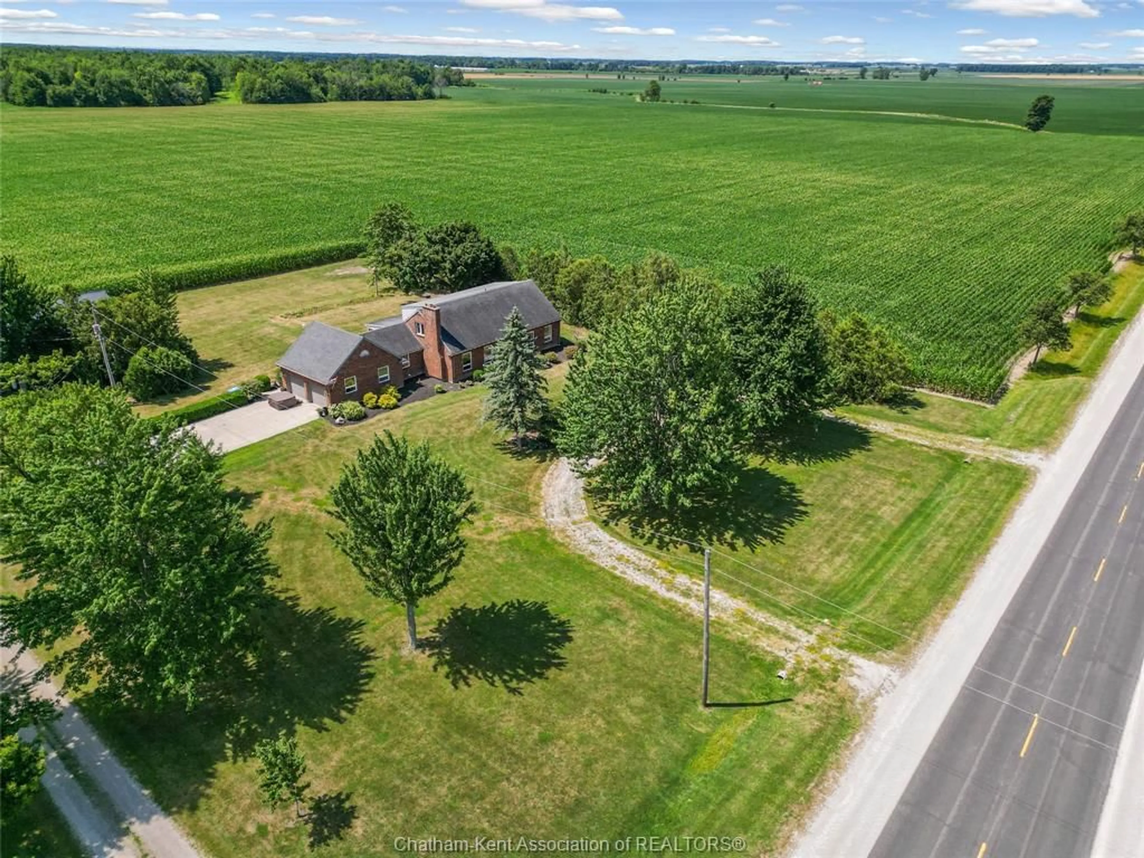 A pic from outside/outdoor area/front of a property/back of a property/a pic from drone, street for 4979 Lambton Line, Dawn-Euphemia Ontario N0P 1K0