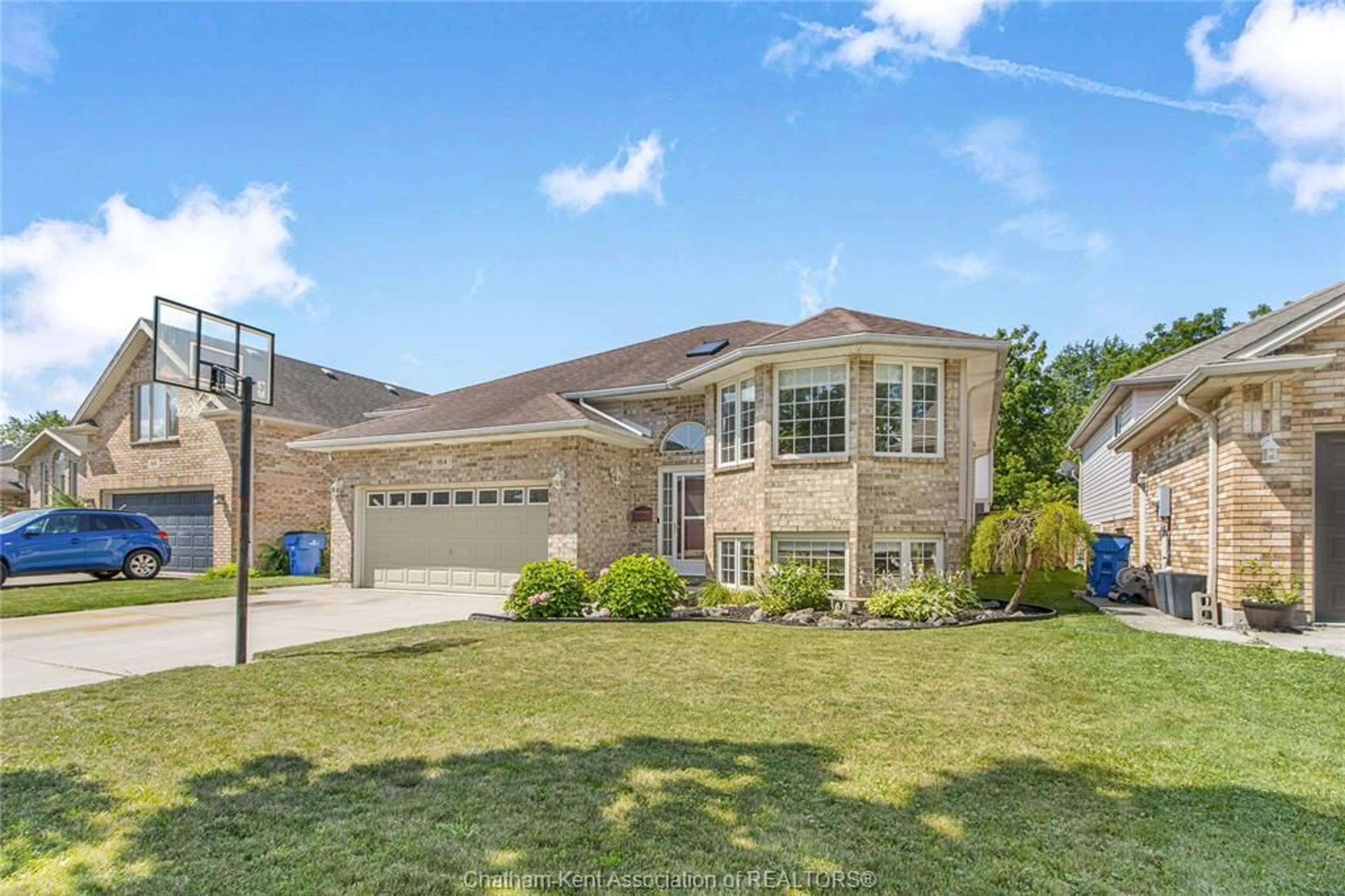 Home with brick exterior material, street for 164 VALLEY Rd, Chatham Ontario N7L 5L4