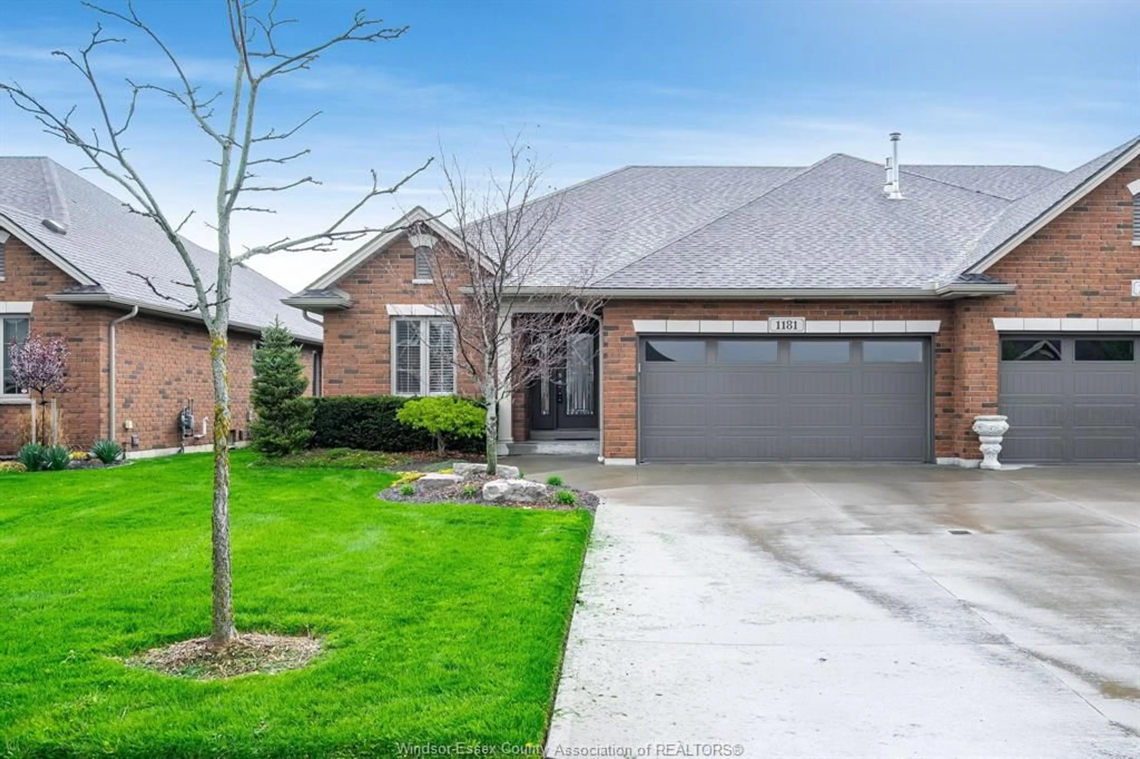 Home with brick exterior material, street for 1181 Hayes, LaSalle Ontario N9H 0G5