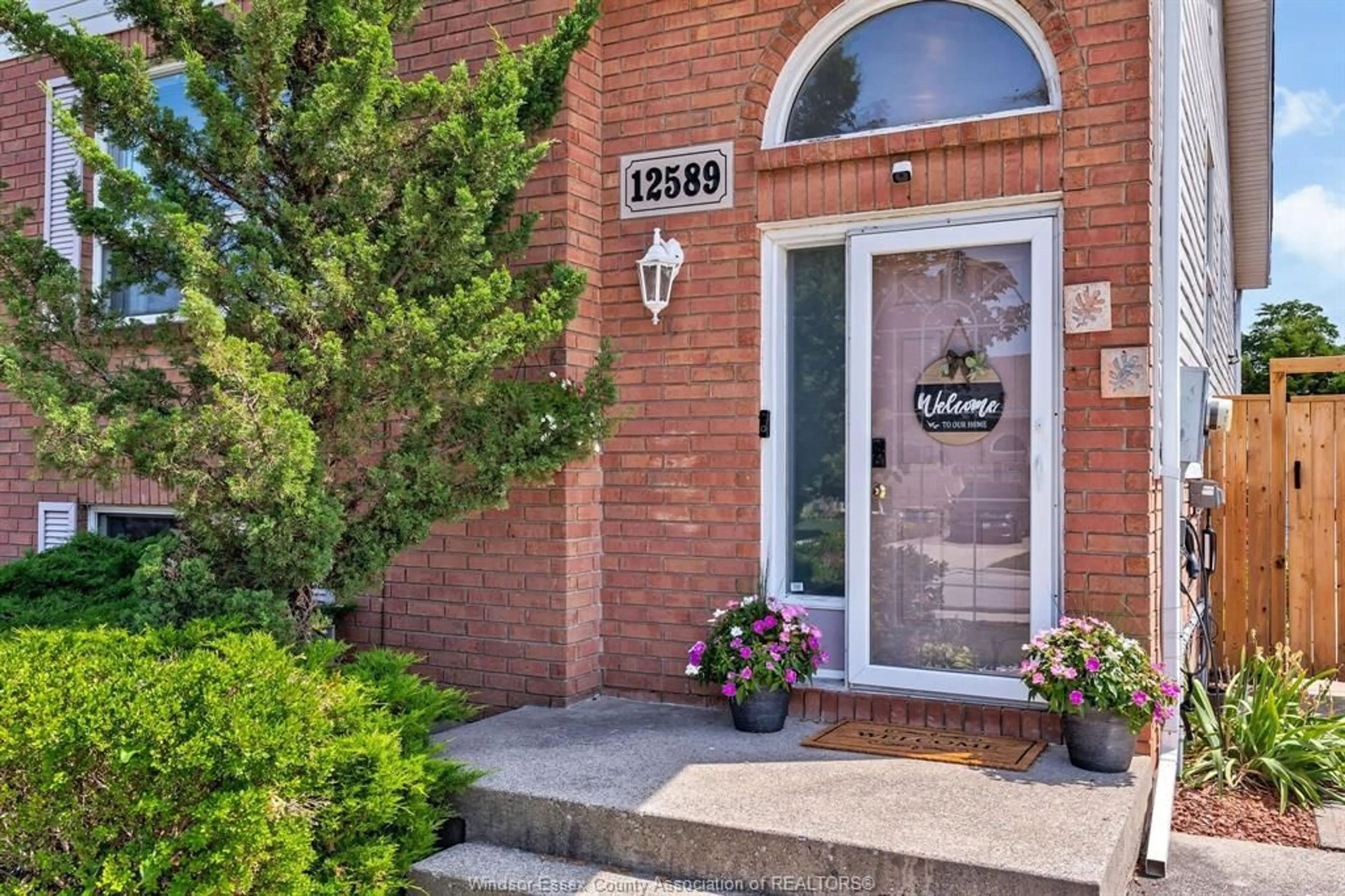 Unknown for 12589 HORWOOD Cres, Tecumseh Ontario N8N 4T7
