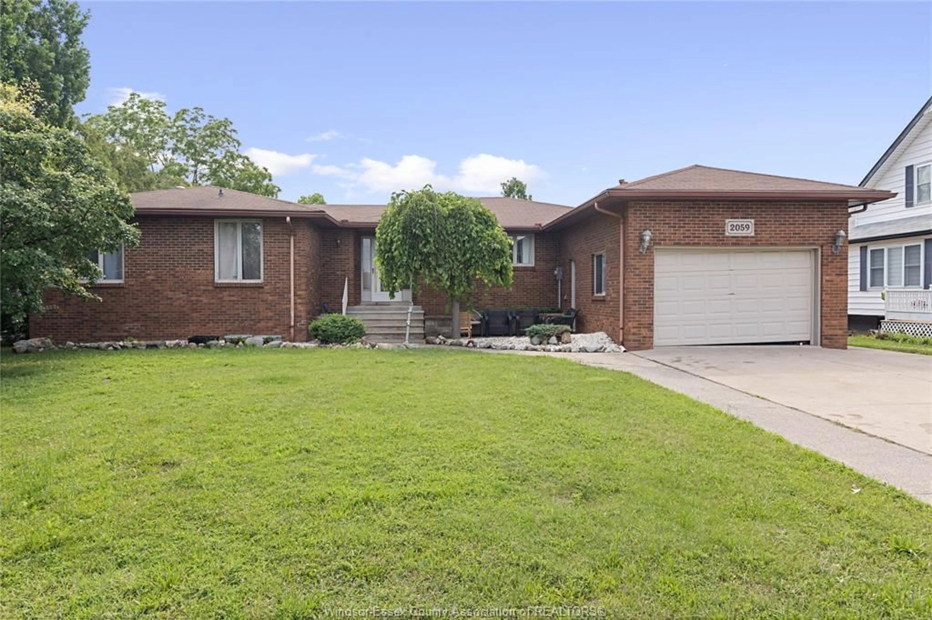 Home with brick exterior material, street for 2059 LESPERANCE, Tecumseh Ontario N8X 1Y8