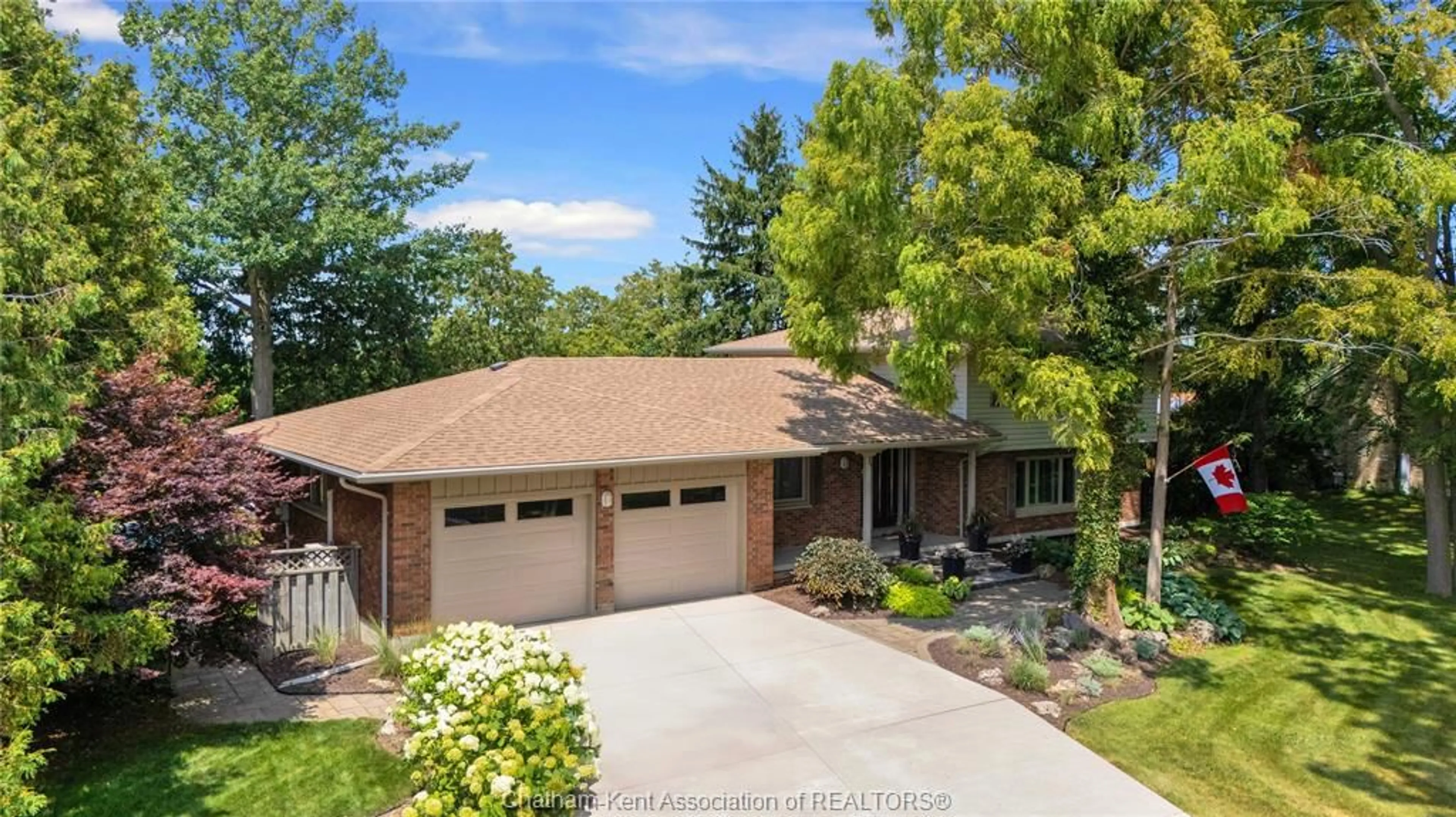 Home with brick exterior material, unknown for 9133 Woodland Cres, Chatham Ontario N7M 6J8