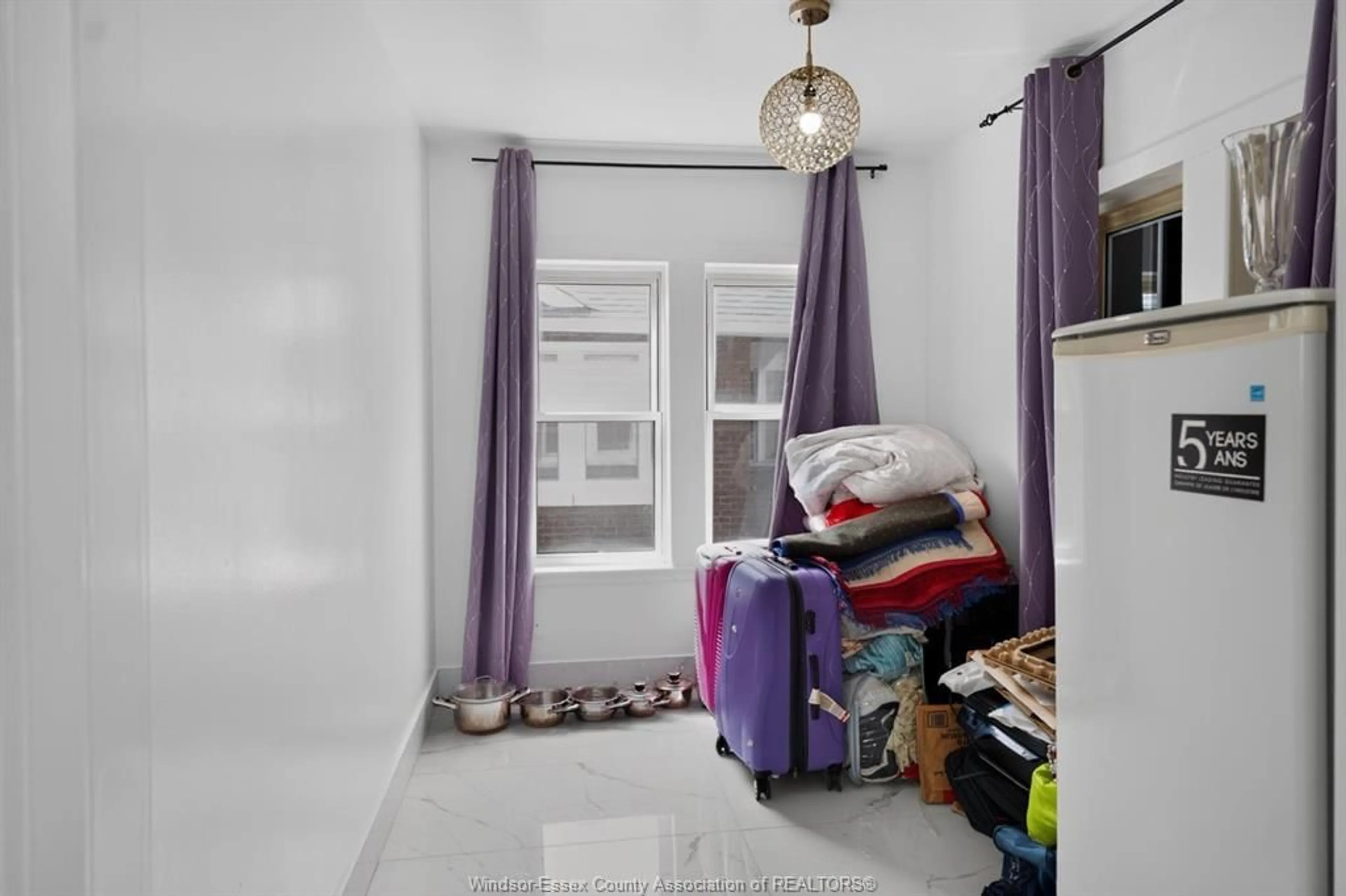 A pic of a room for 852 REEDMERE, Windsor Ontario N8S 2L7