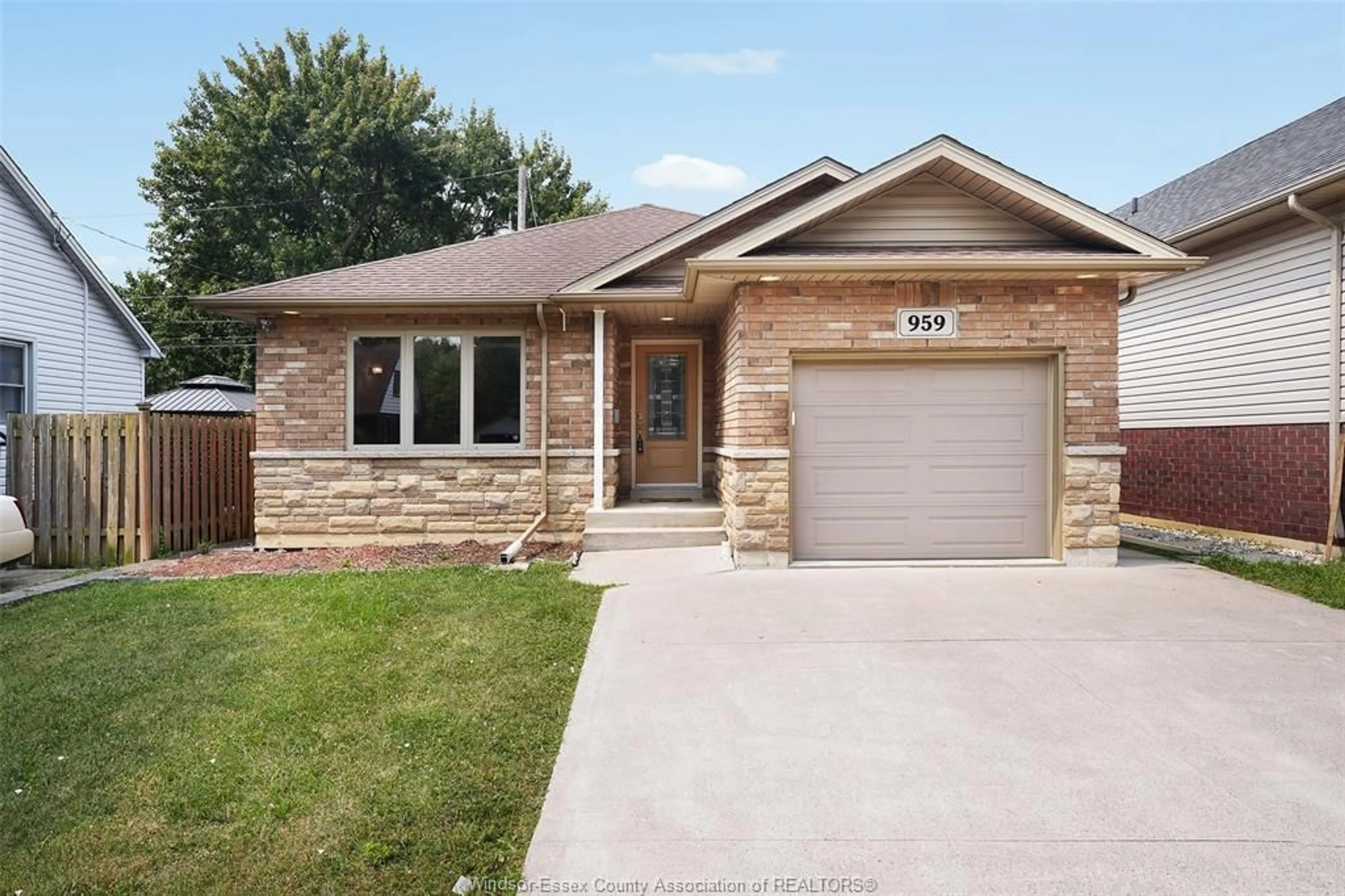 Home with brick exterior material, street for 959 Prado Place, Windsor Ontario N8S 2H4