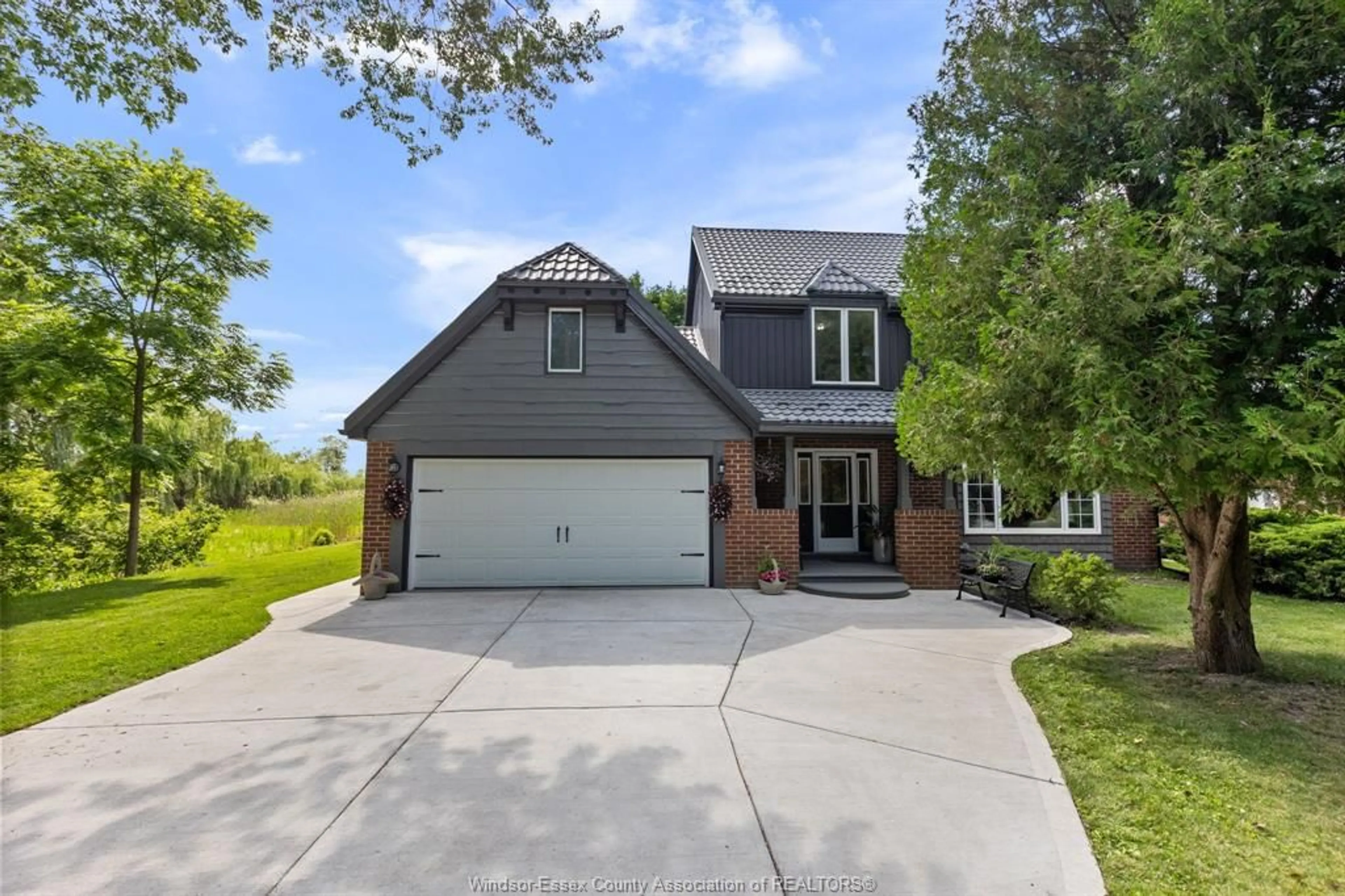 Home with brick exterior material, street for 2028 FRONT Rd, Amherstburg Ontario N9V 3R3