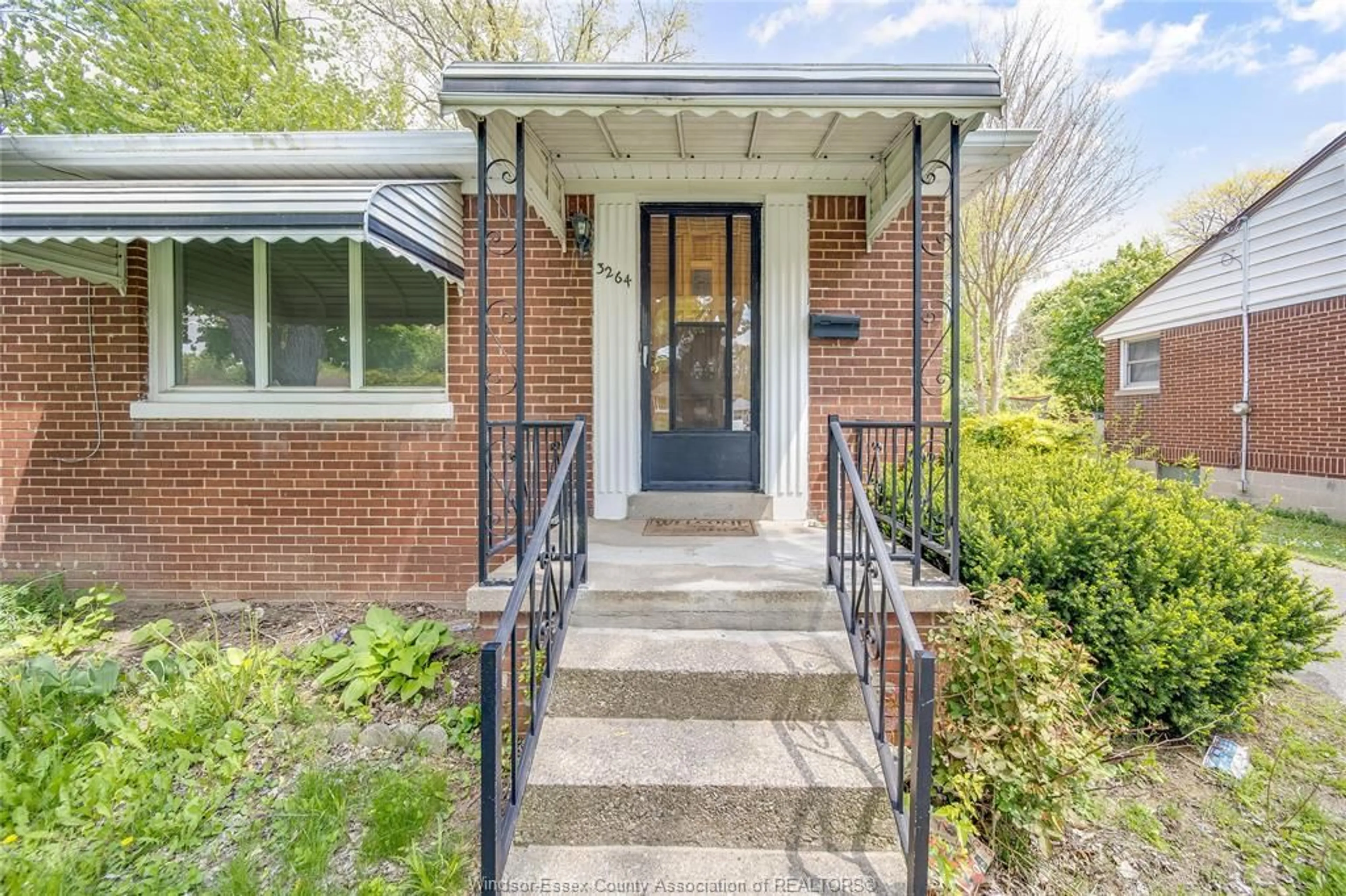 Home with brick exterior material, street for 3264 DOMINION Blvd, Windsor Ontario N9E 2N5