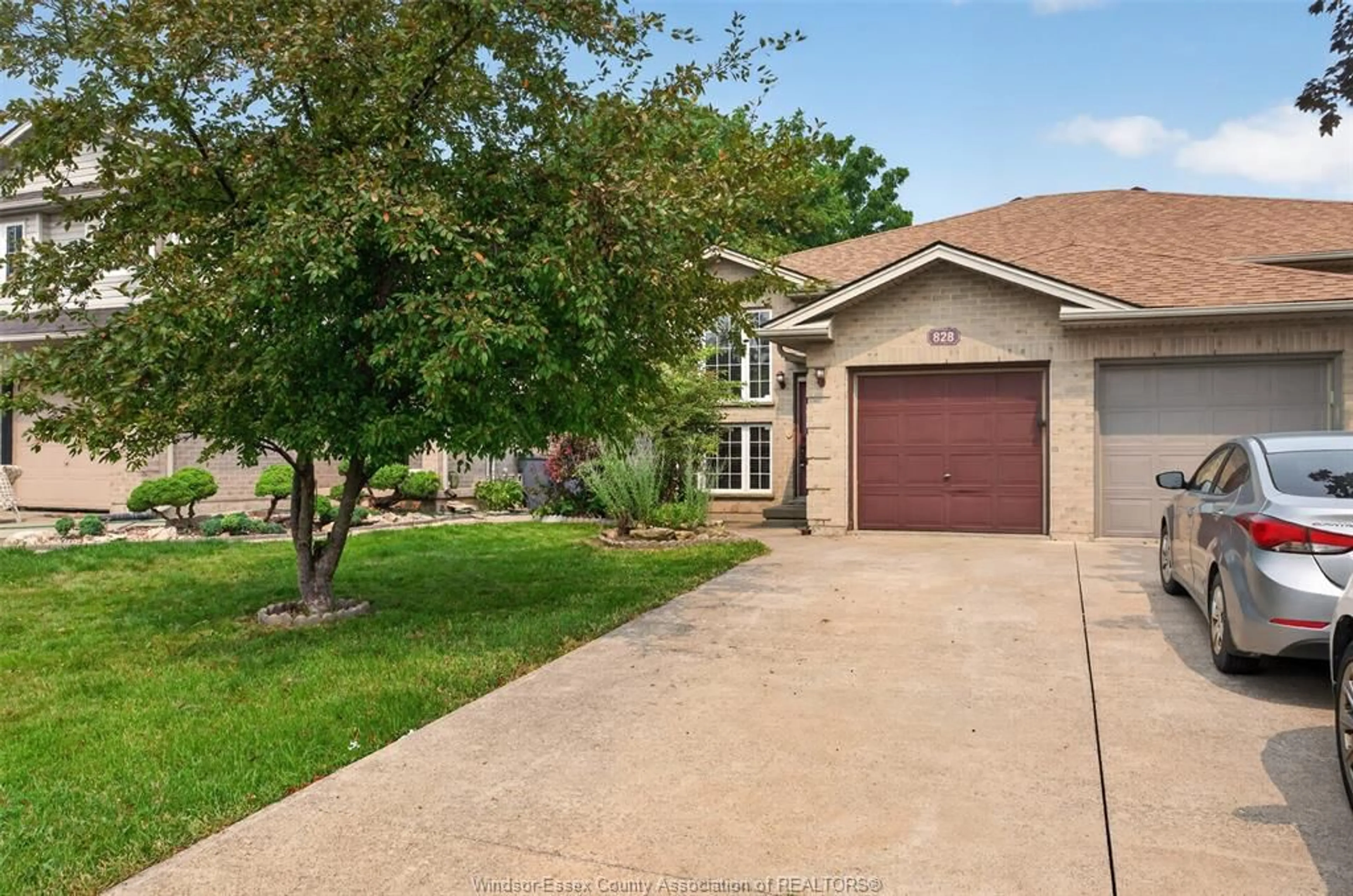 Unknown for 828 MICHAEL Dr, Tecumseh Ontario N8N 5A3