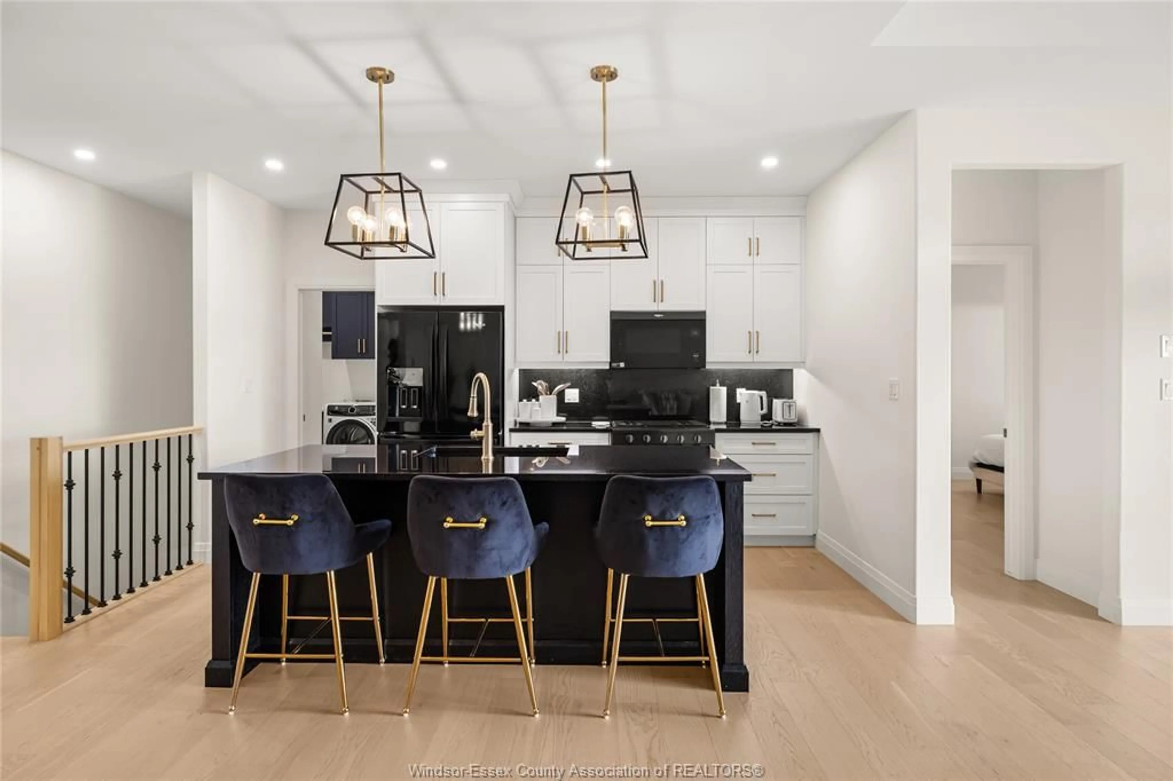 Open concept kitchen, ceramic/tile floor for 2578 BARKLEY, Windsor Ontario N8P 0E9