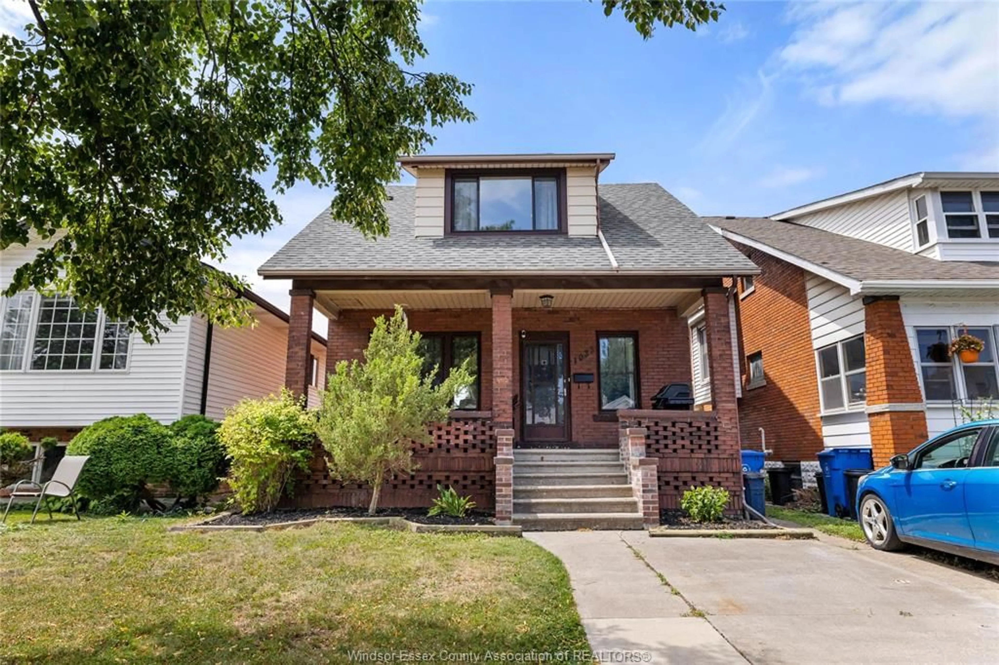 Home with brick exterior material, street for 1033 CHURCH St, Windsor Ontario N9A 4V3