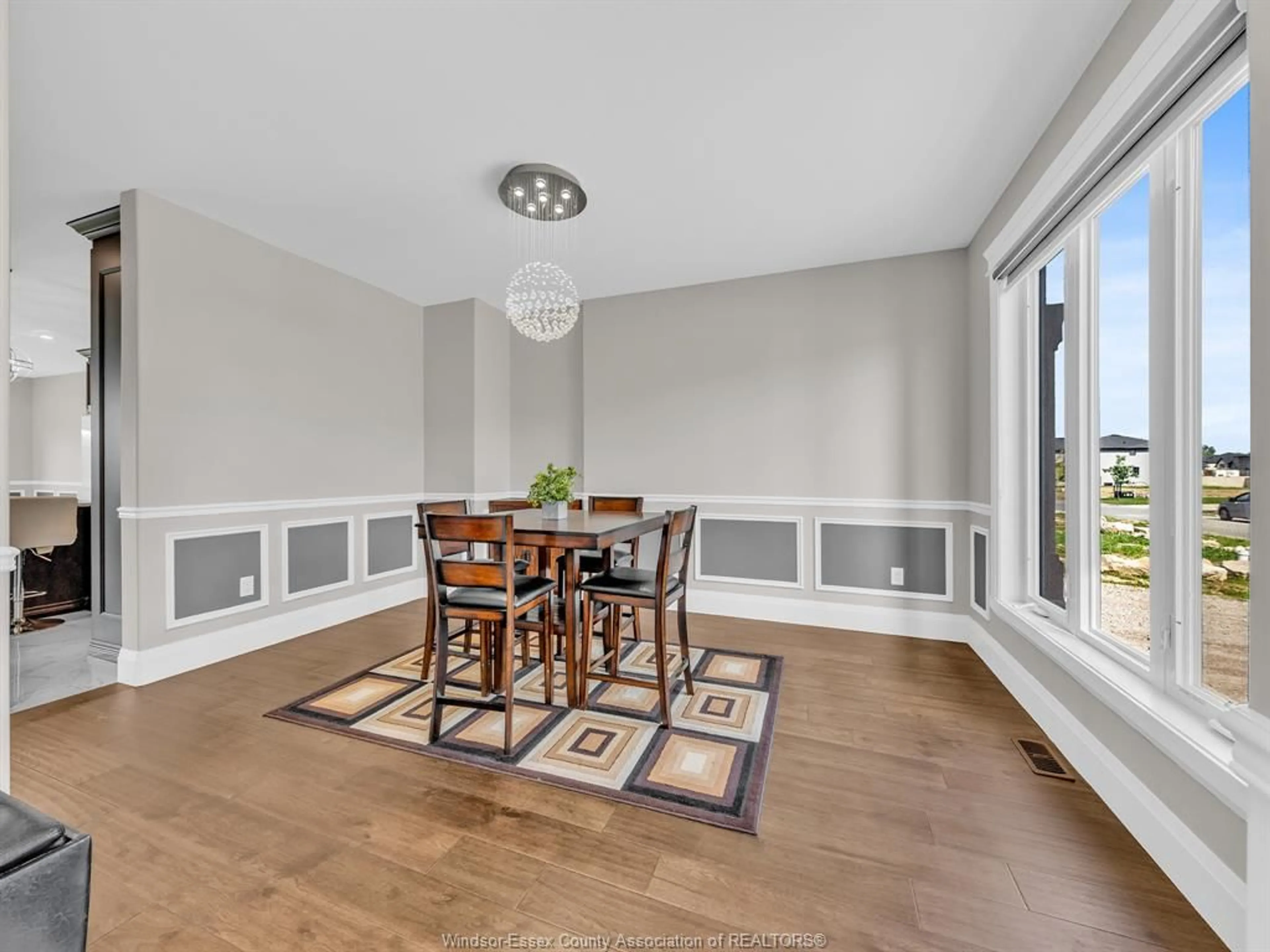 Dining room, unknown for 336 BENSON Crt, Amherstburg Ontario N9V 0A8