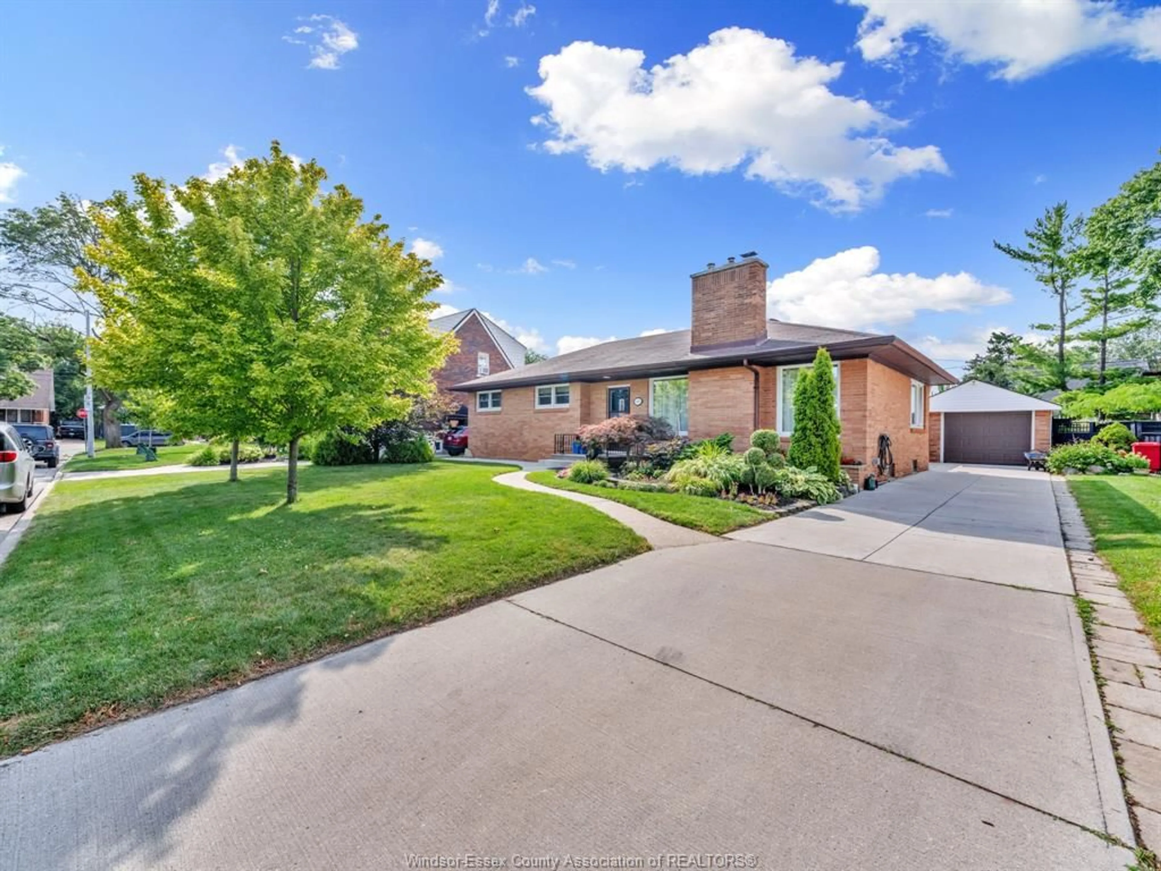 Home with brick exterior material, street for 2065 VERDUN Ave, Windsor Ontario N8W 1P6