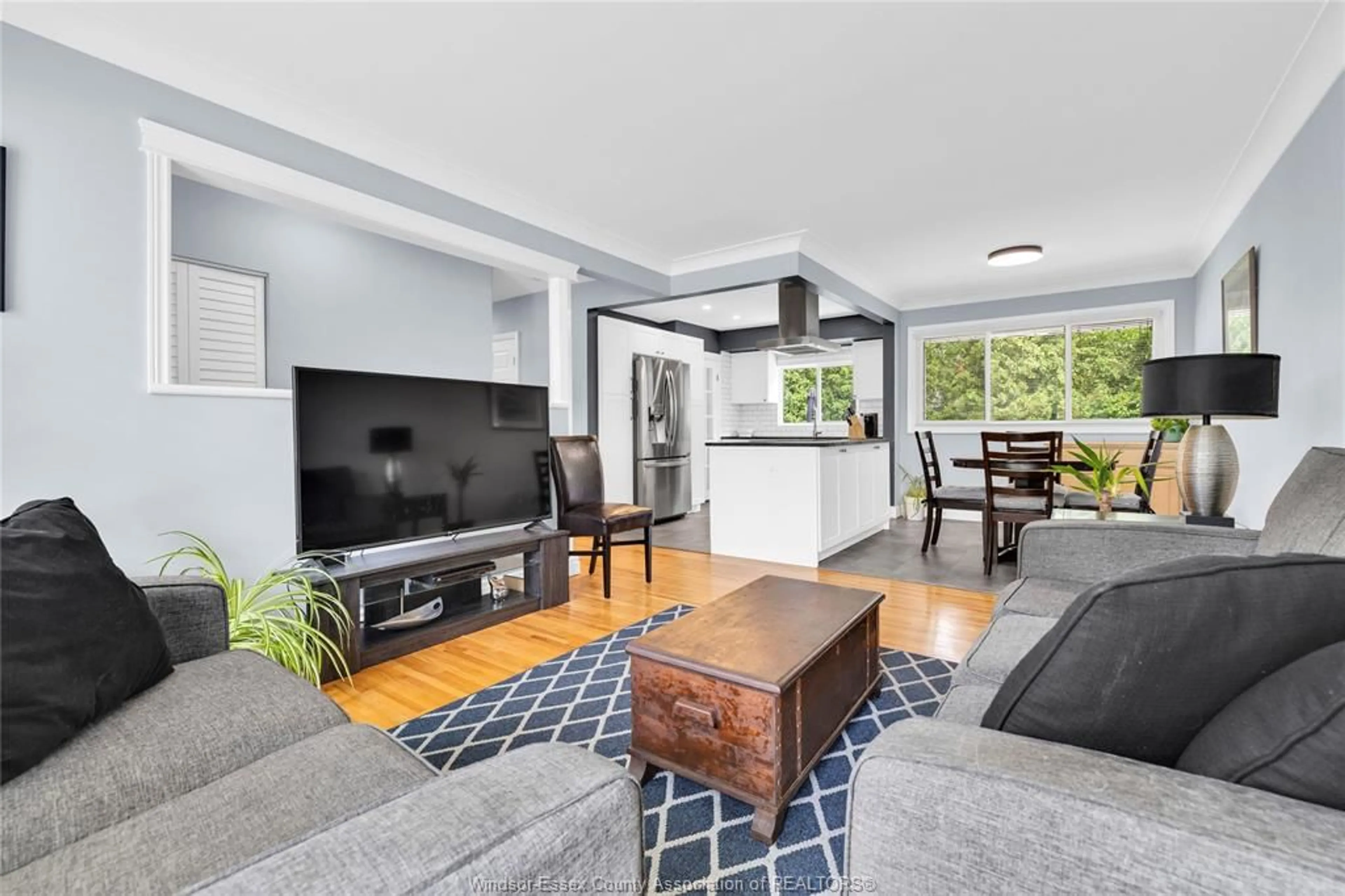 Living room with furniture, unknown for 4024 LONGFELLOW, Windsor Ontario N9G 2B6