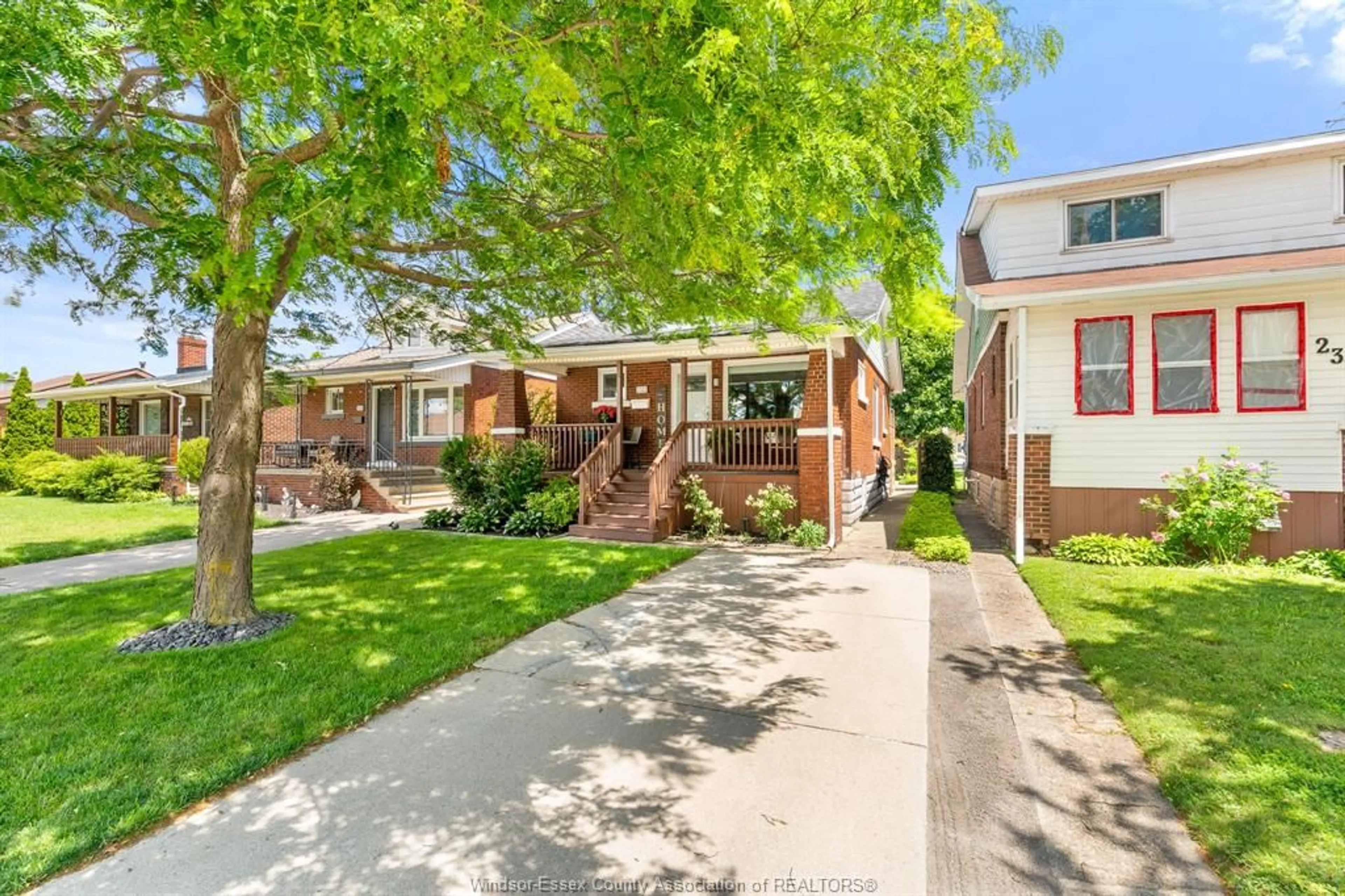 Unknown for 2322 LILLIAN Ave, Windsor Ontario N8X 4B3