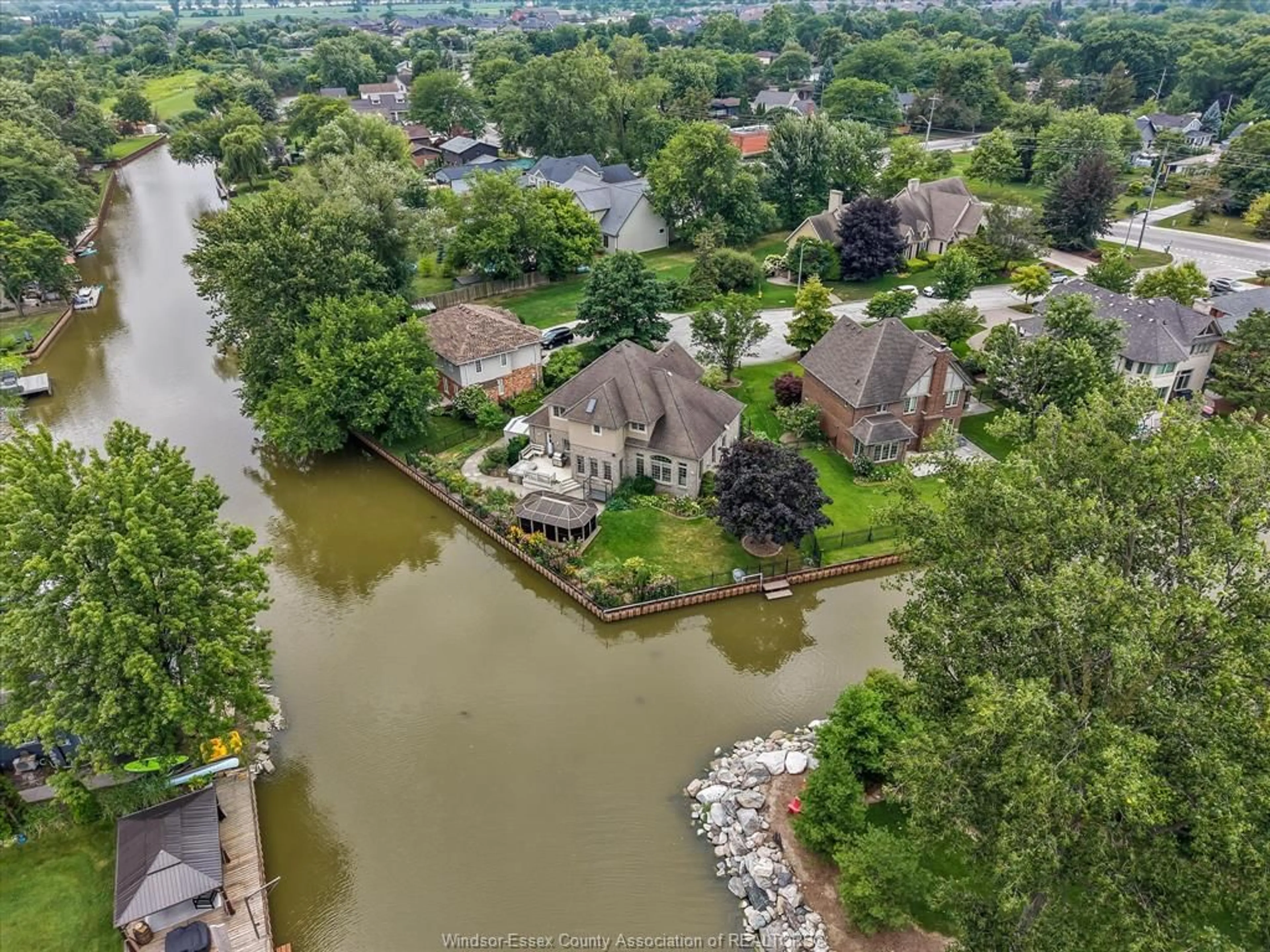 A pic from outside/outdoor area/front of a property/back of a property/a pic from drone, water/lake/river/ocean view for 476 Mei Lin Cres, Tecumseh Ontario N8N 4V8