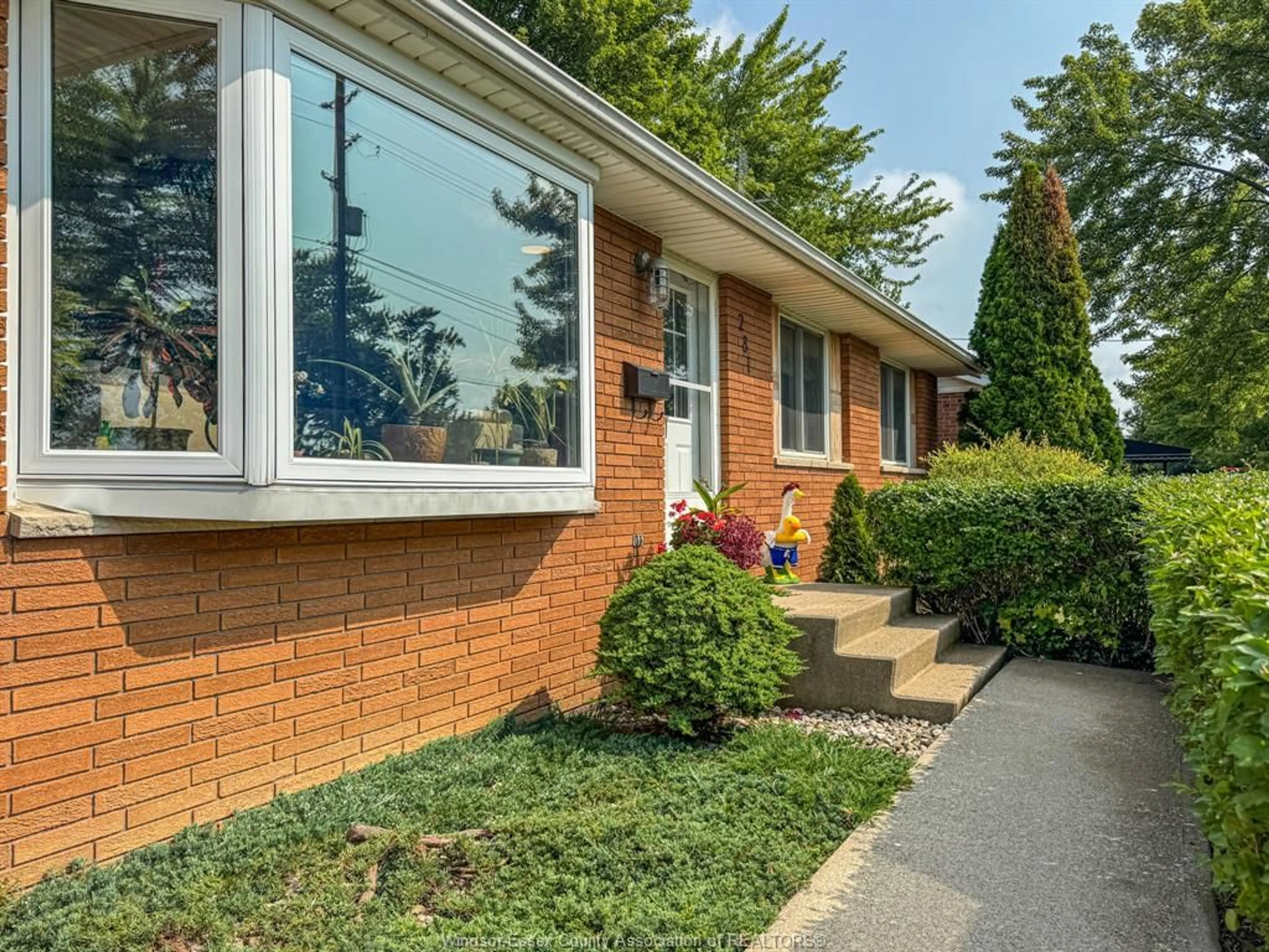 Home with brick exterior material, street for 281 FAIRVIEW, Essex Ontario N8M 2R4