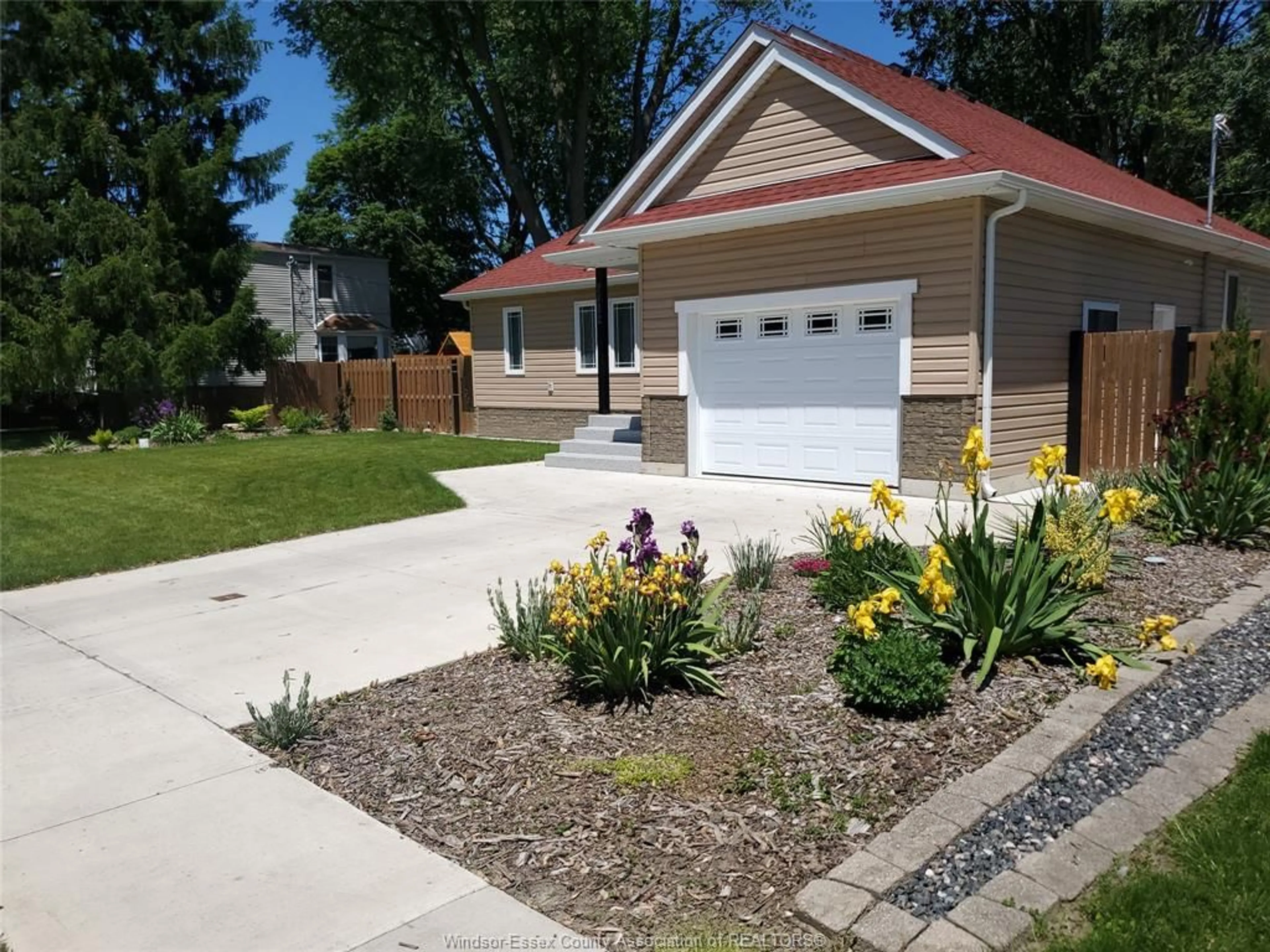Home with vinyl exterior material, street for 2482 ROSSINI, Windsor Ontario N8W 4R1