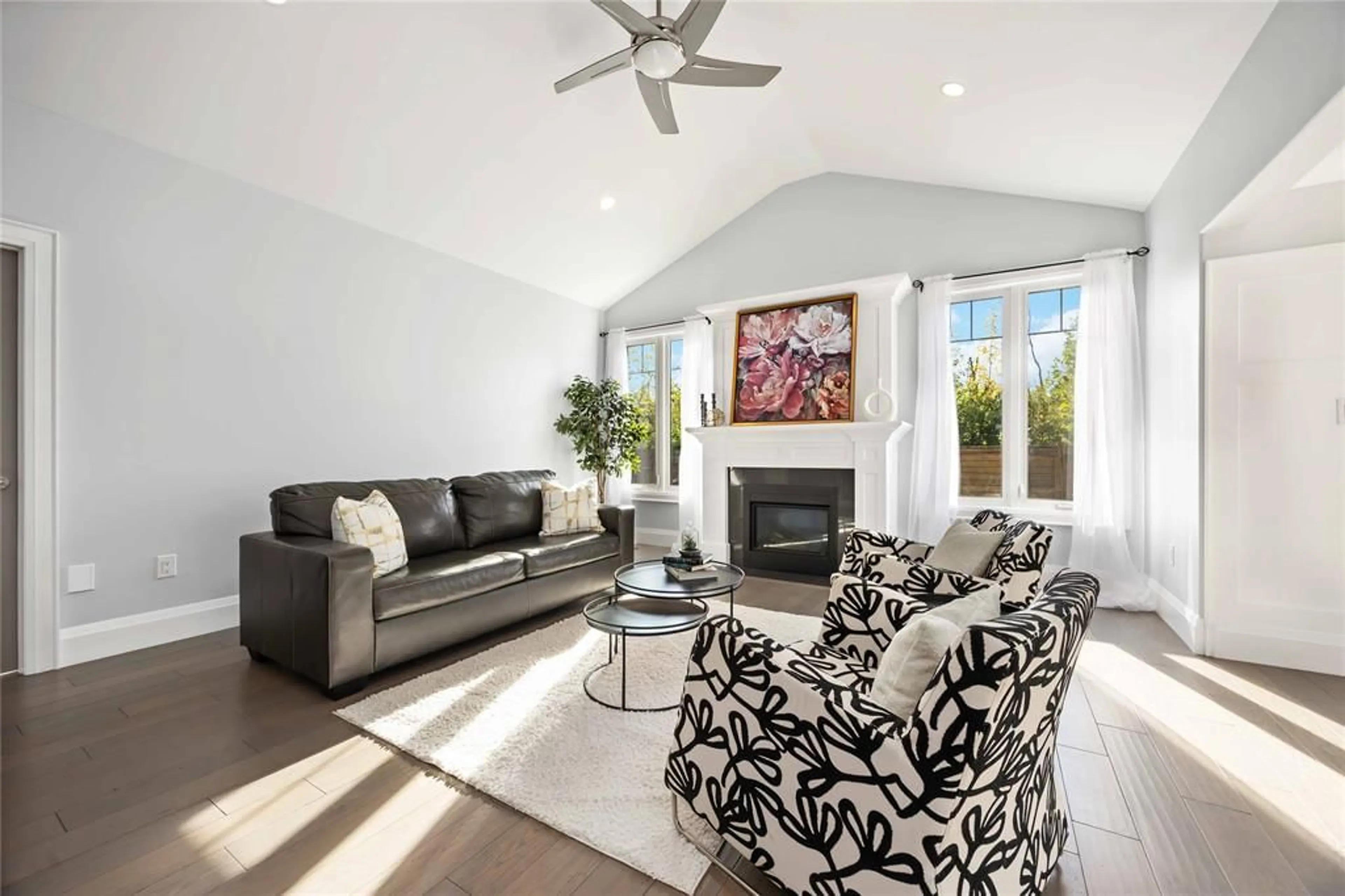 Living room with furniture, unknown for 142 Madison D'Andrea Ave, Sarnia Ontario N7S 6L9