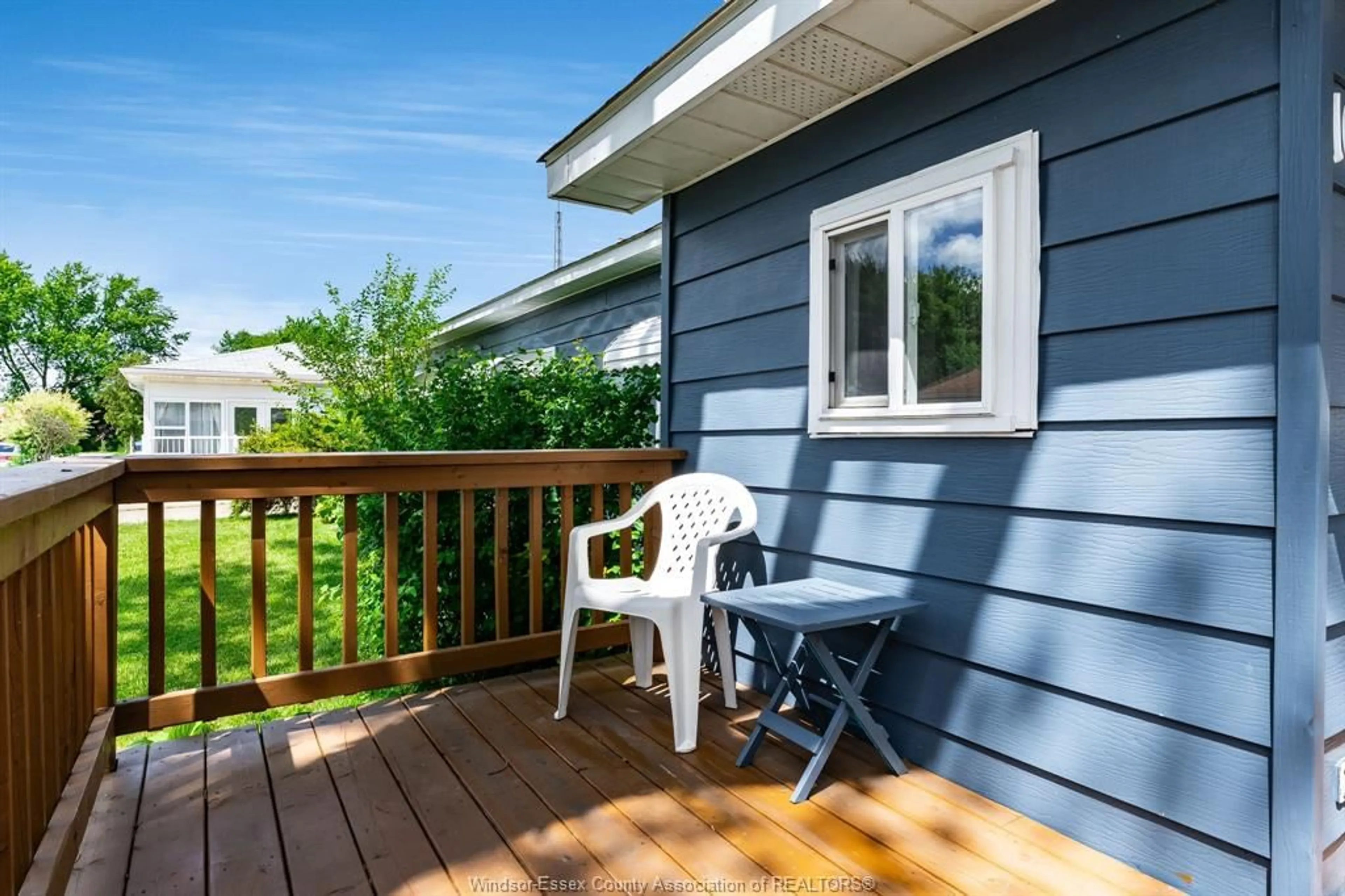 Patio, unknown for 105 Brooks Blvd, Lakeshore Ontario N8N 2P7