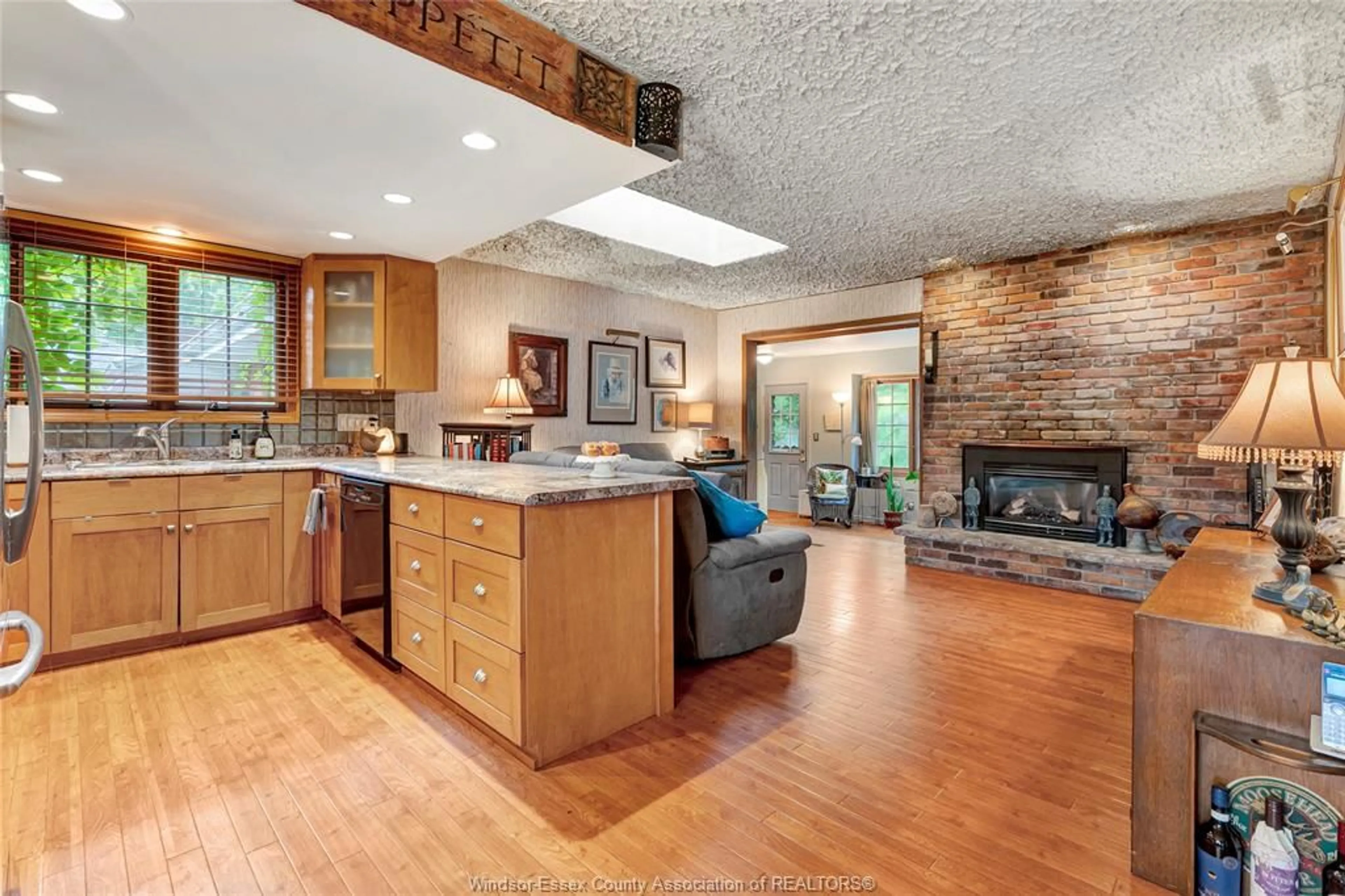 Open concept kitchen, unknown for 1335 LAURIER Dr, LaSalle Ontario N9J 1N2