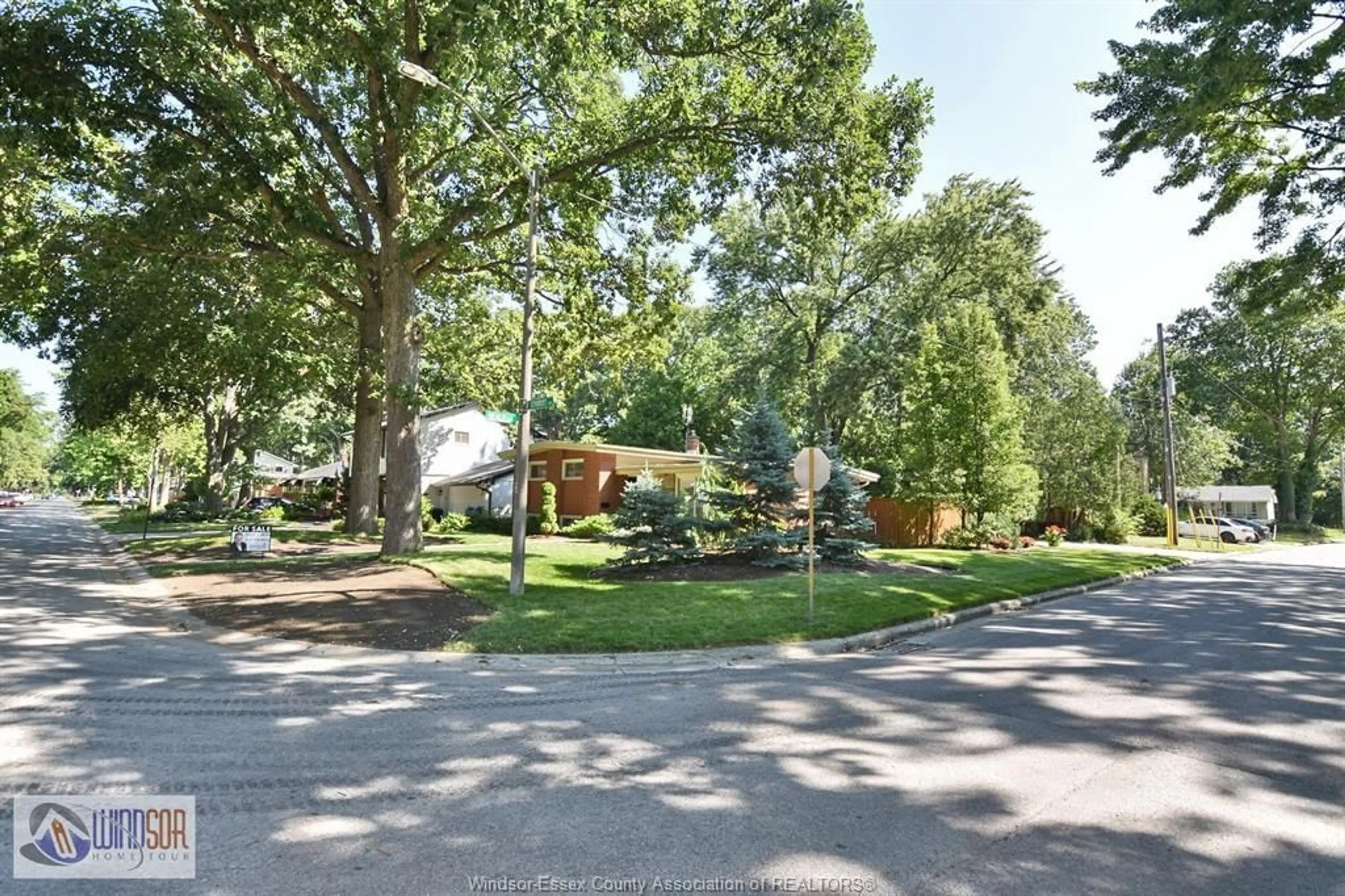Unknown for 3490 ST. PATRICKS Dr, Windsor Ontario N9E 3H4