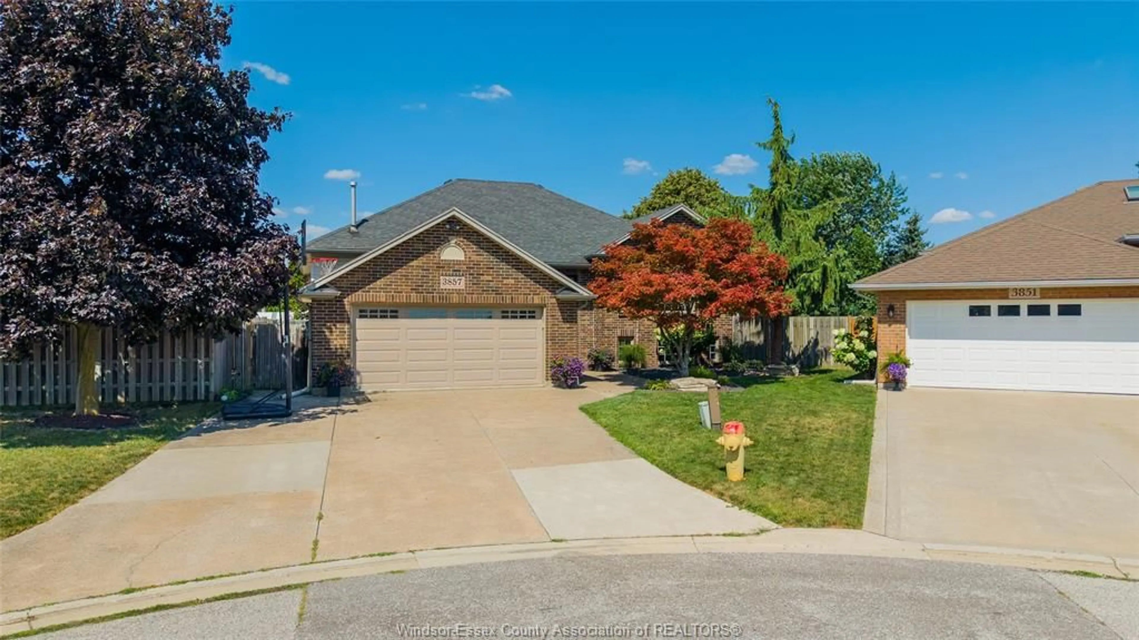 A pic from outside/outdoor area/front of a property/back of a property/a pic from drone, street for 3857 SOCRATES Crt, Windsor Ontario N9G 2P2