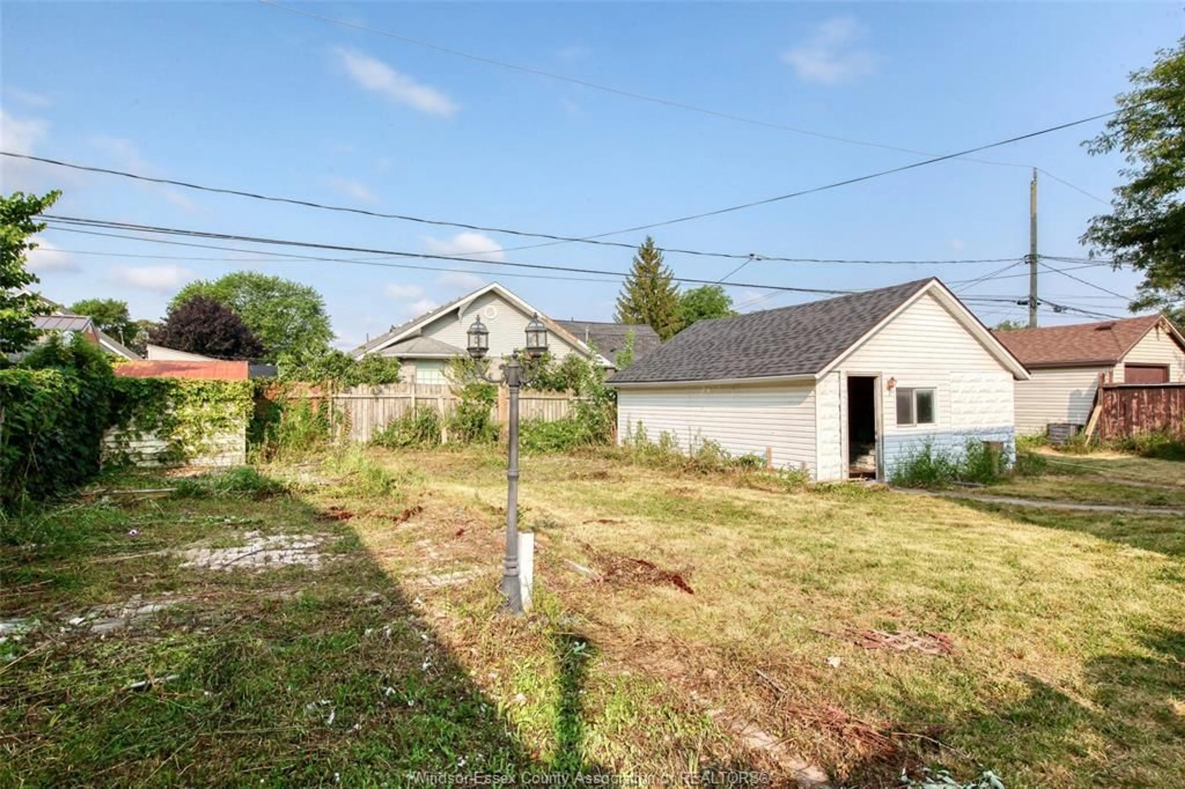 Shed for 371 LAPORTE, Windsor Ontario N8S 3P9