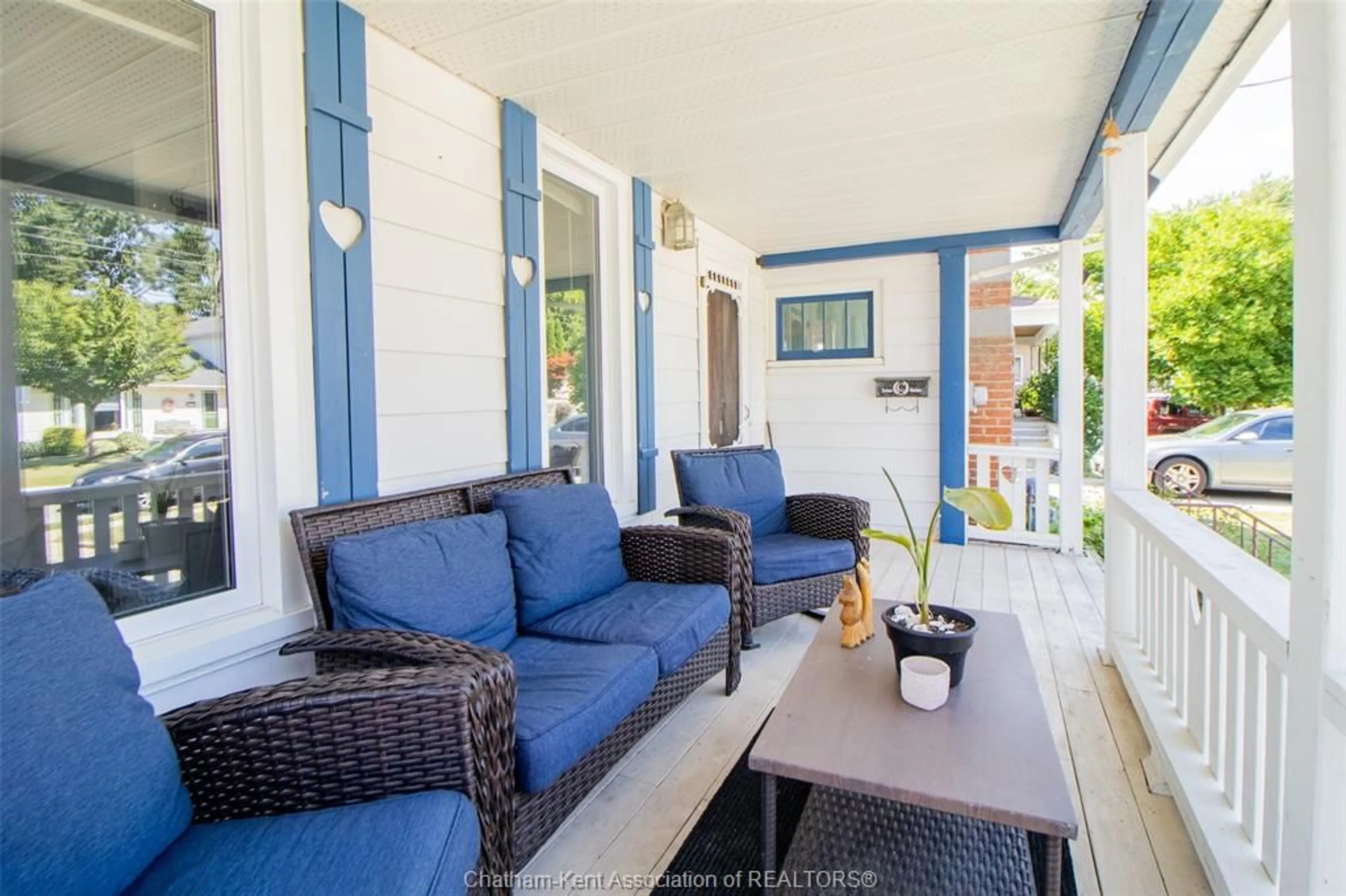 Patio, street for 16 Sheldon Ave, Chatham Ontario N7L 3M3