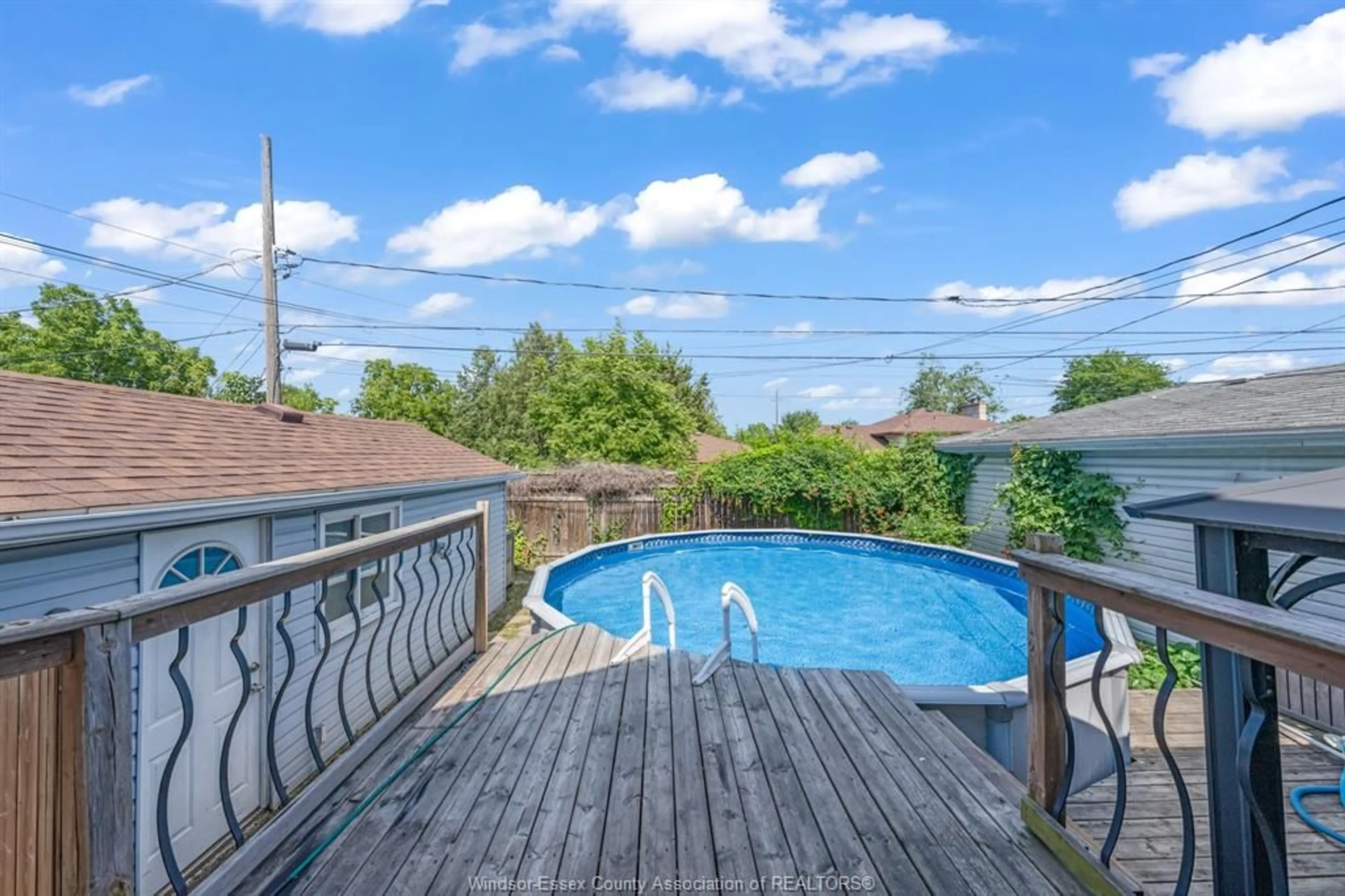 Pool for 1356 PILLETTE, Windsor Ontario N8Y 3B9