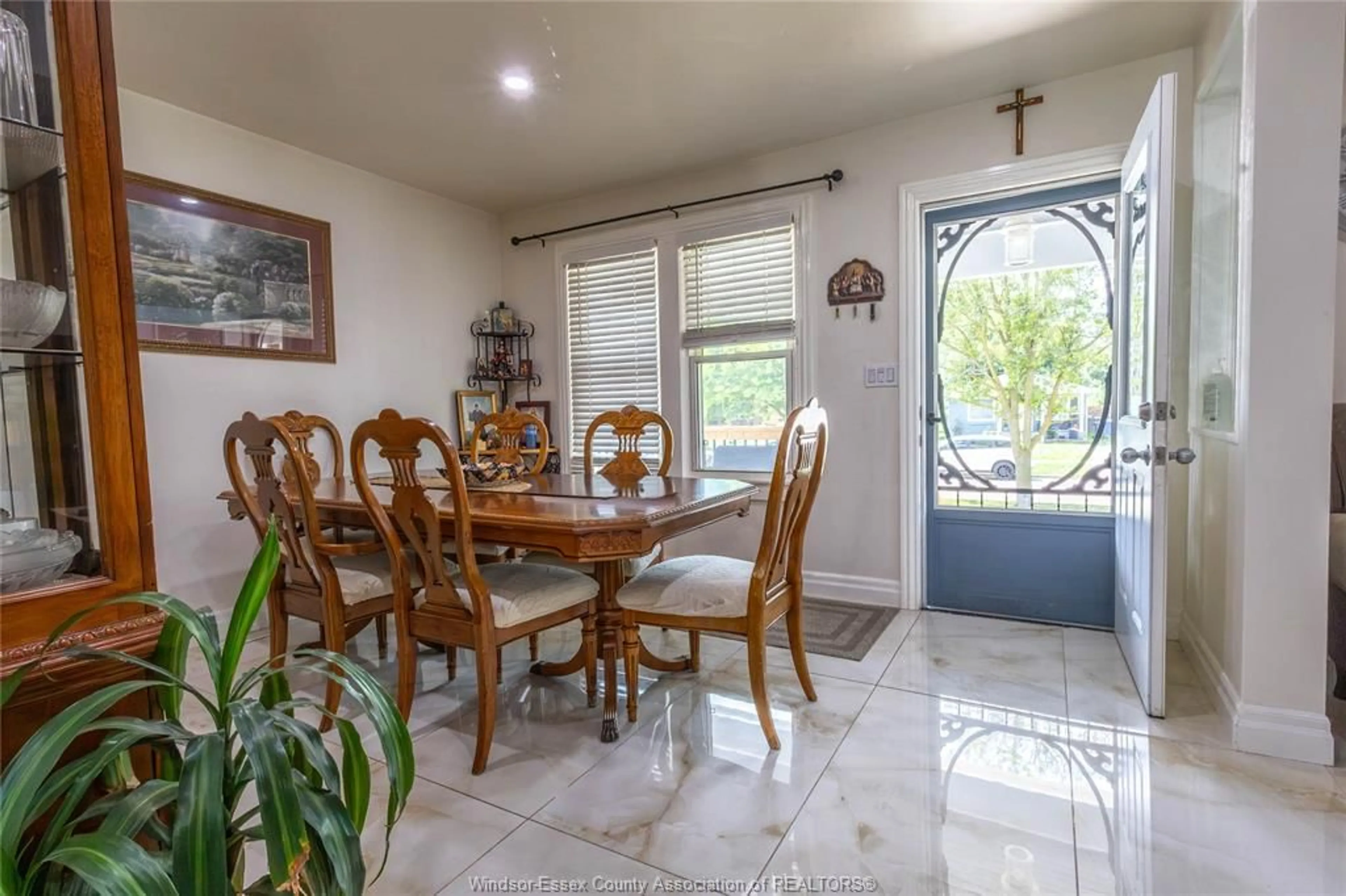Dining room, ceramic/tile floor for 1840 BALFOUR Blvd, Windsor Ontario N8T 2S3