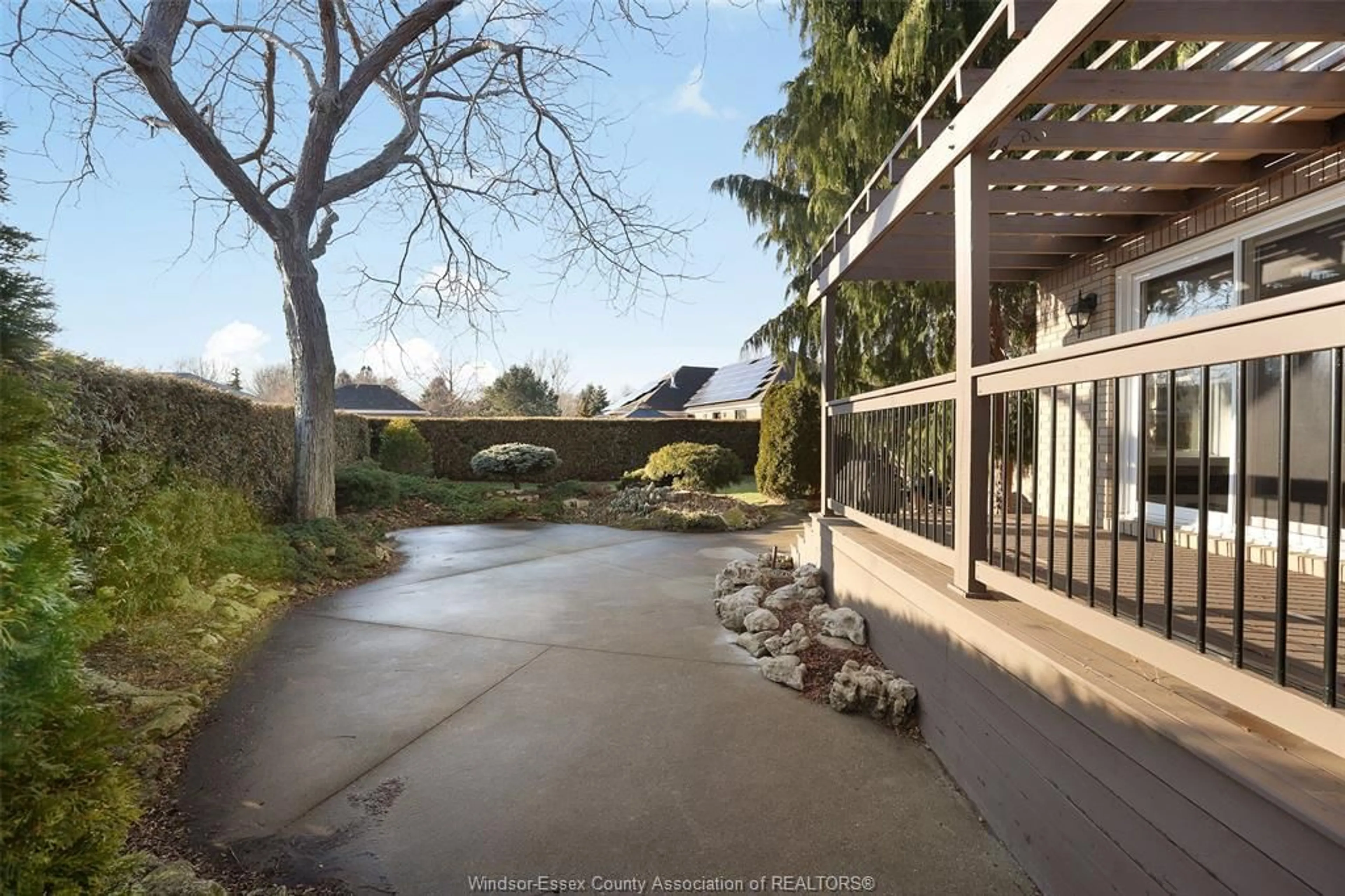 Patio, water/lake/river/ocean view for 3035 ROWLEY PARK Dr, Kingsville Ontario N9Y 3S8