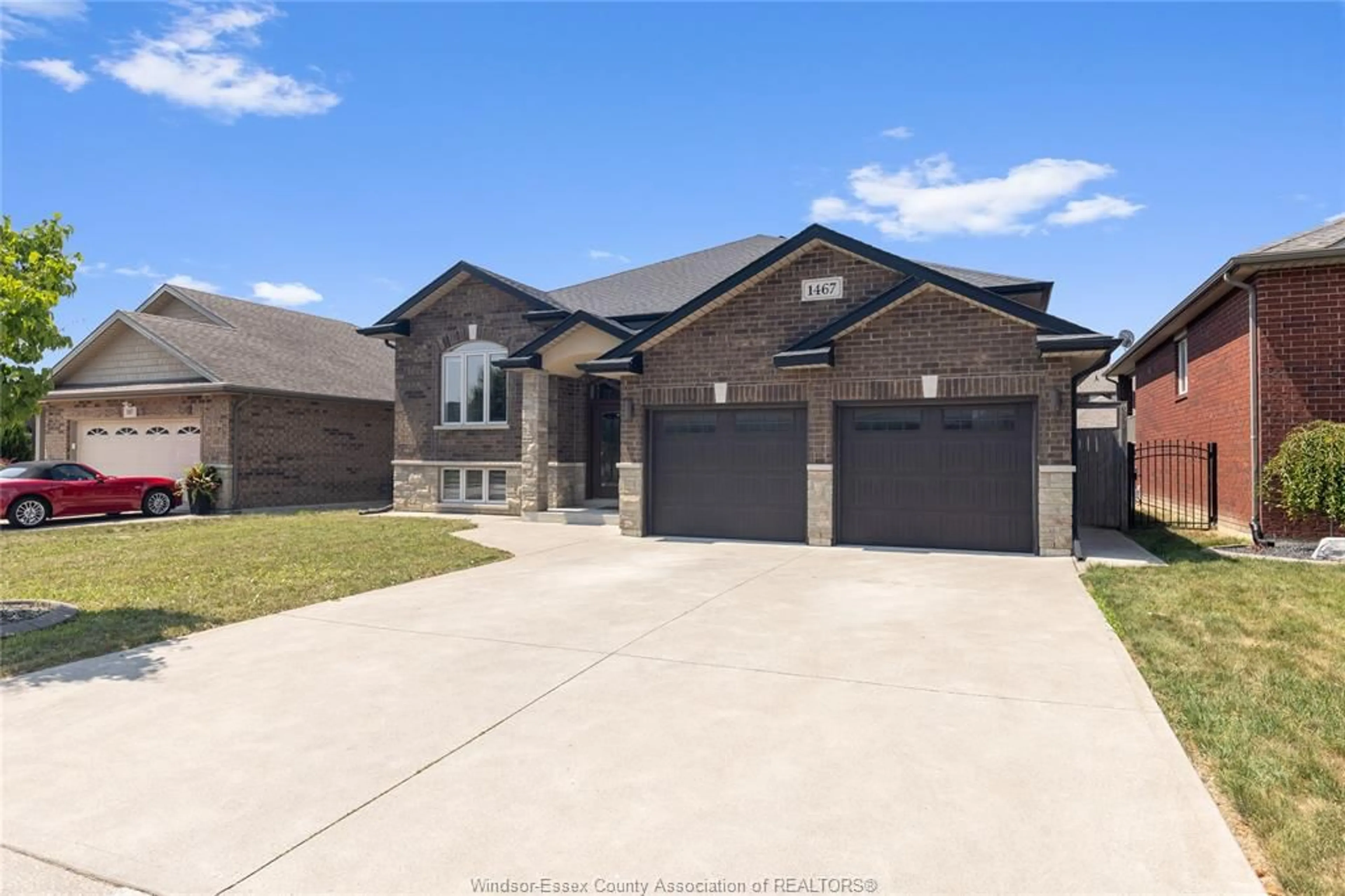 Home with brick exterior material, street for 1467 INVERNESS, Windsor Ontario N8P 0B1