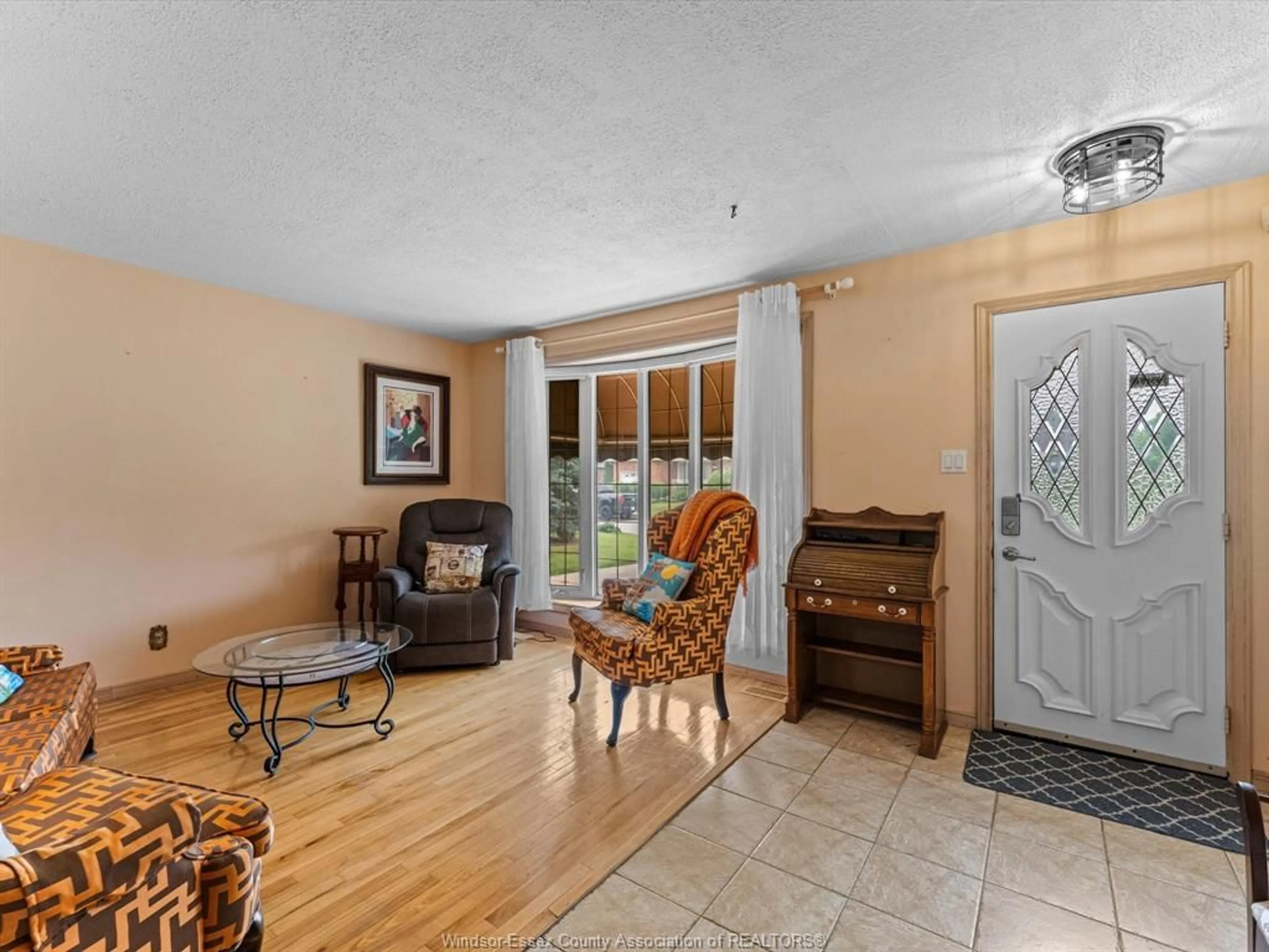 Living room with furniture, unknown for 5564 BALDWIN Ave, Windsor Ontario N8T 1L8