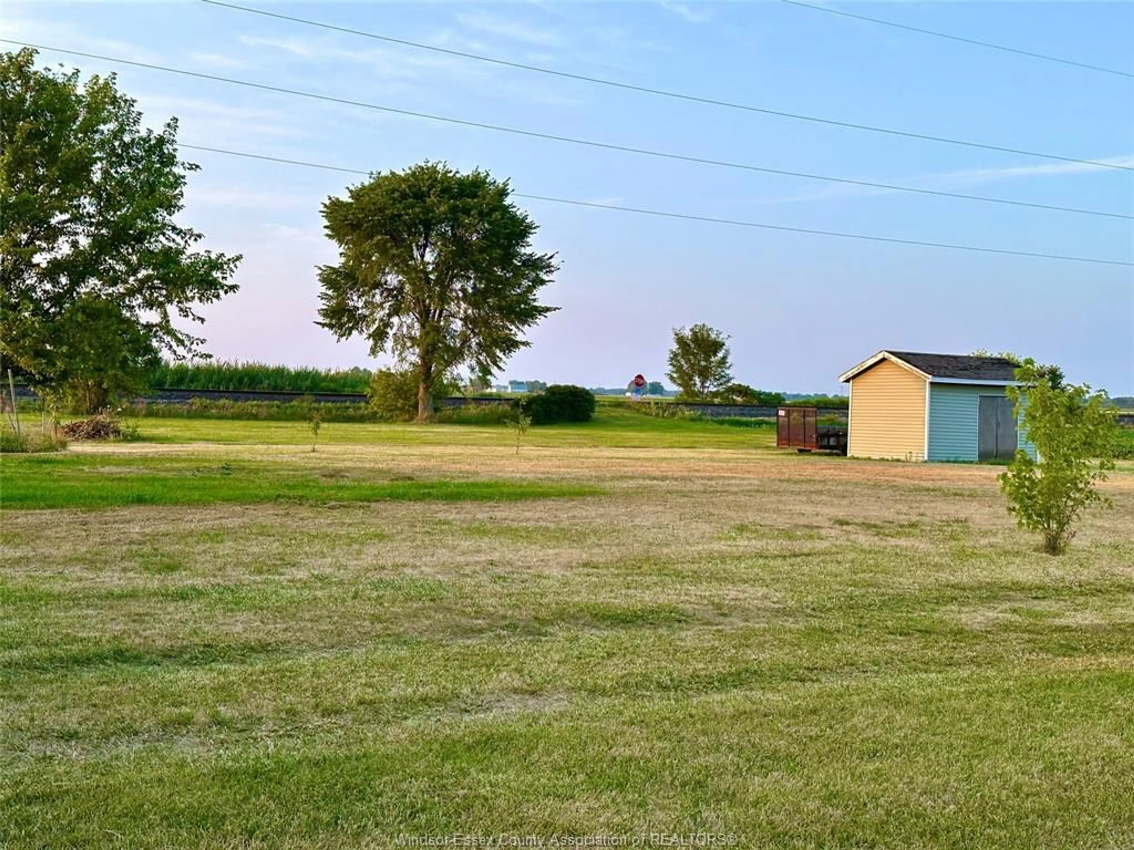 Shed for 3100 LAKESHORE RD 303, Lakeshore Ontario N0R 1N0
