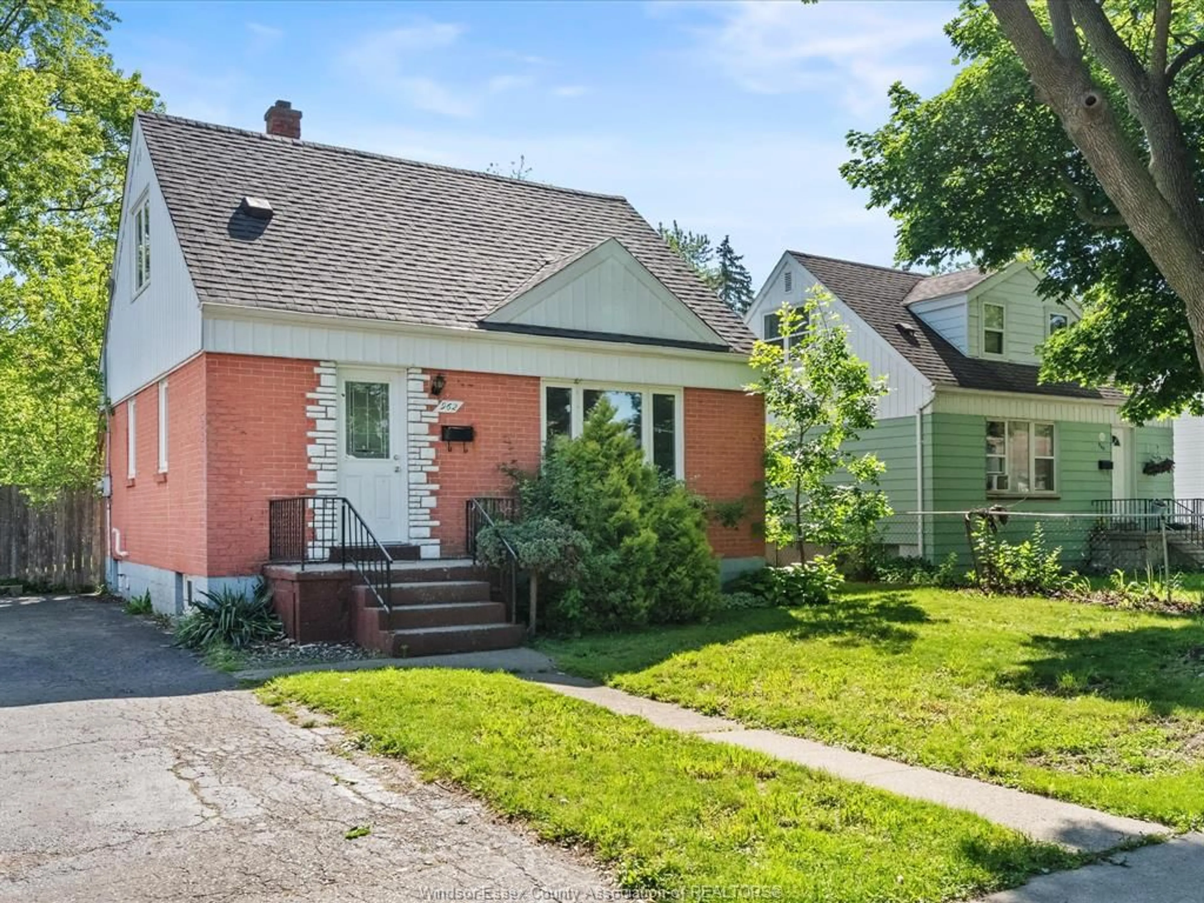 Unknown for 962 ASKIN, Windsor Ontario N9B 2X7