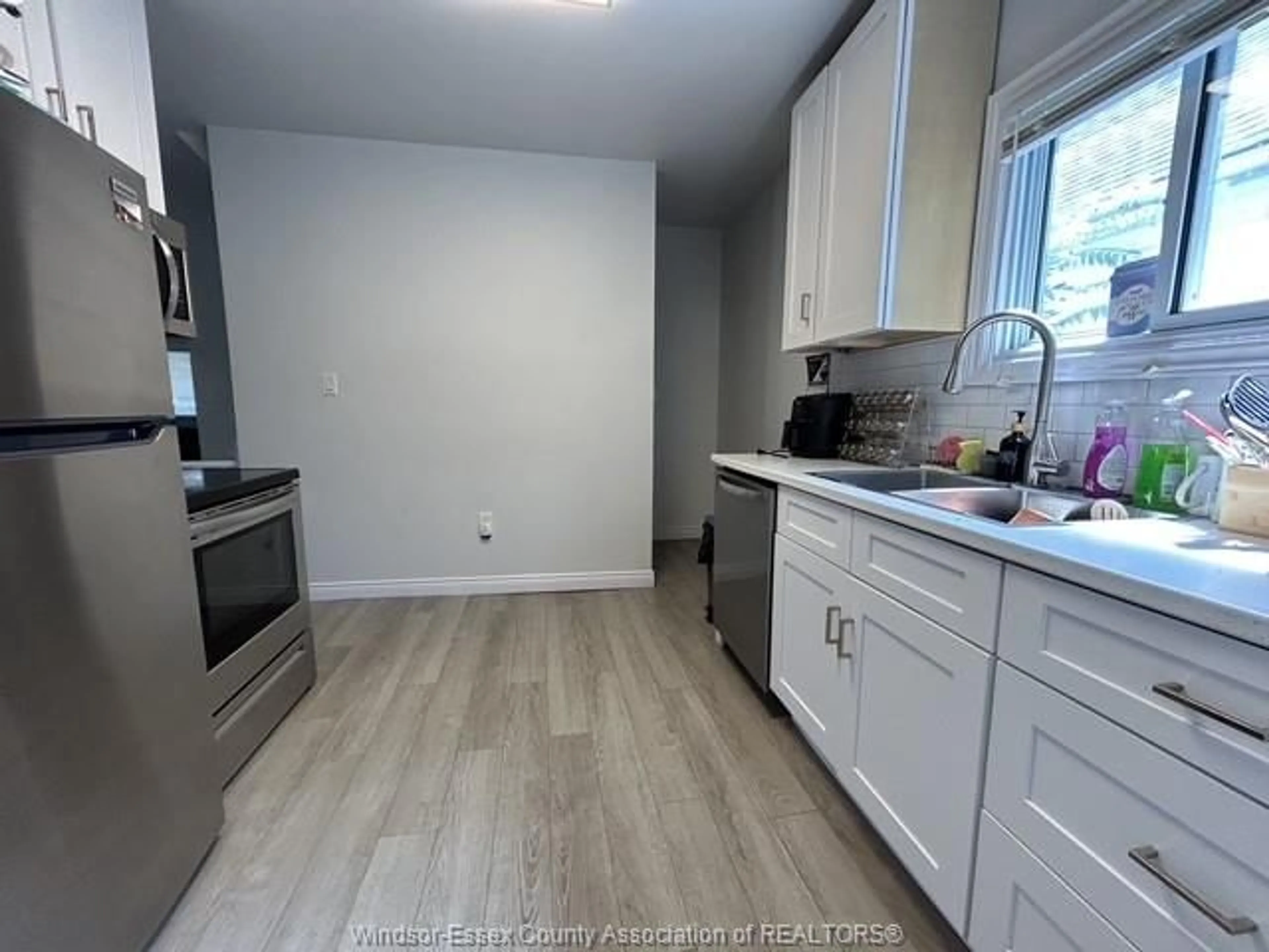 Unknown for 669 BRIDGE Ave, Windsor Ontario N9B 2M5