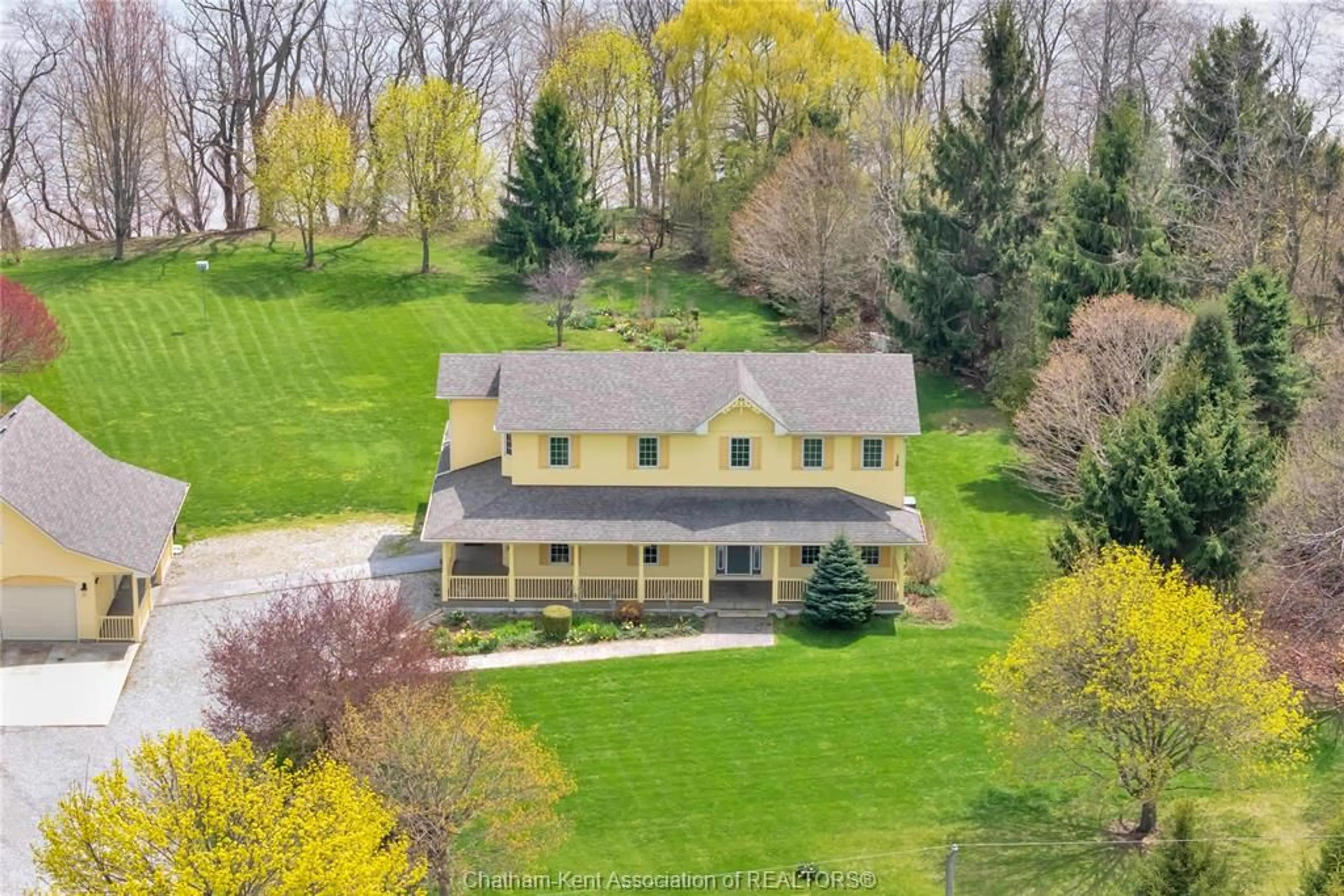 A pic from outside/outdoor area/front of a property/back of a property/a pic from drone, unknown for 7100 Talbot Trail, Blenheim Ontario N0P 1A0