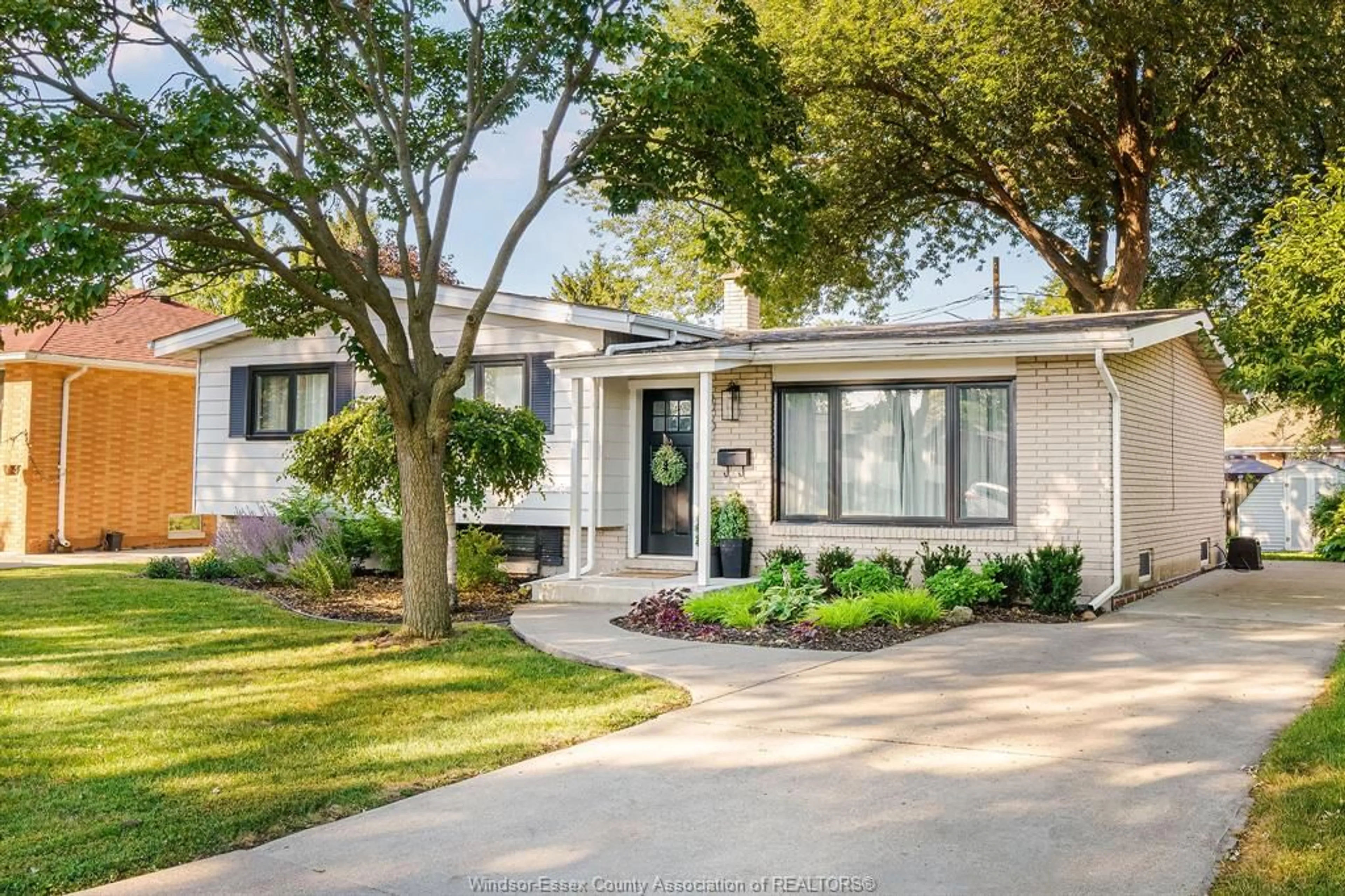 Home with brick exterior material, street for 381 Watson, Windsor Ontario N8S 3S3