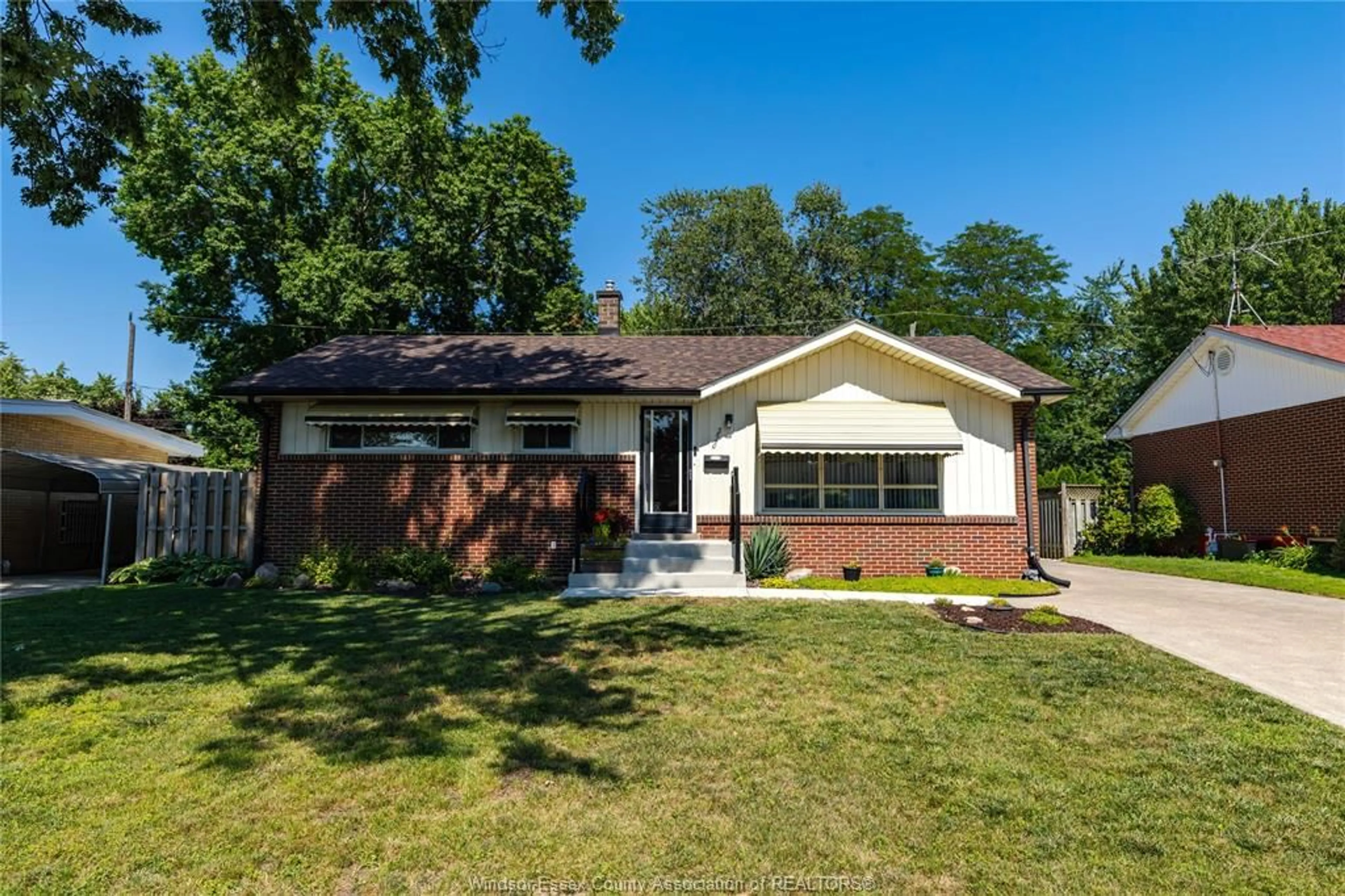 Home with brick exterior material, street for 3640 Charlevoix Ave, Windsor Ontario N9E 3B3