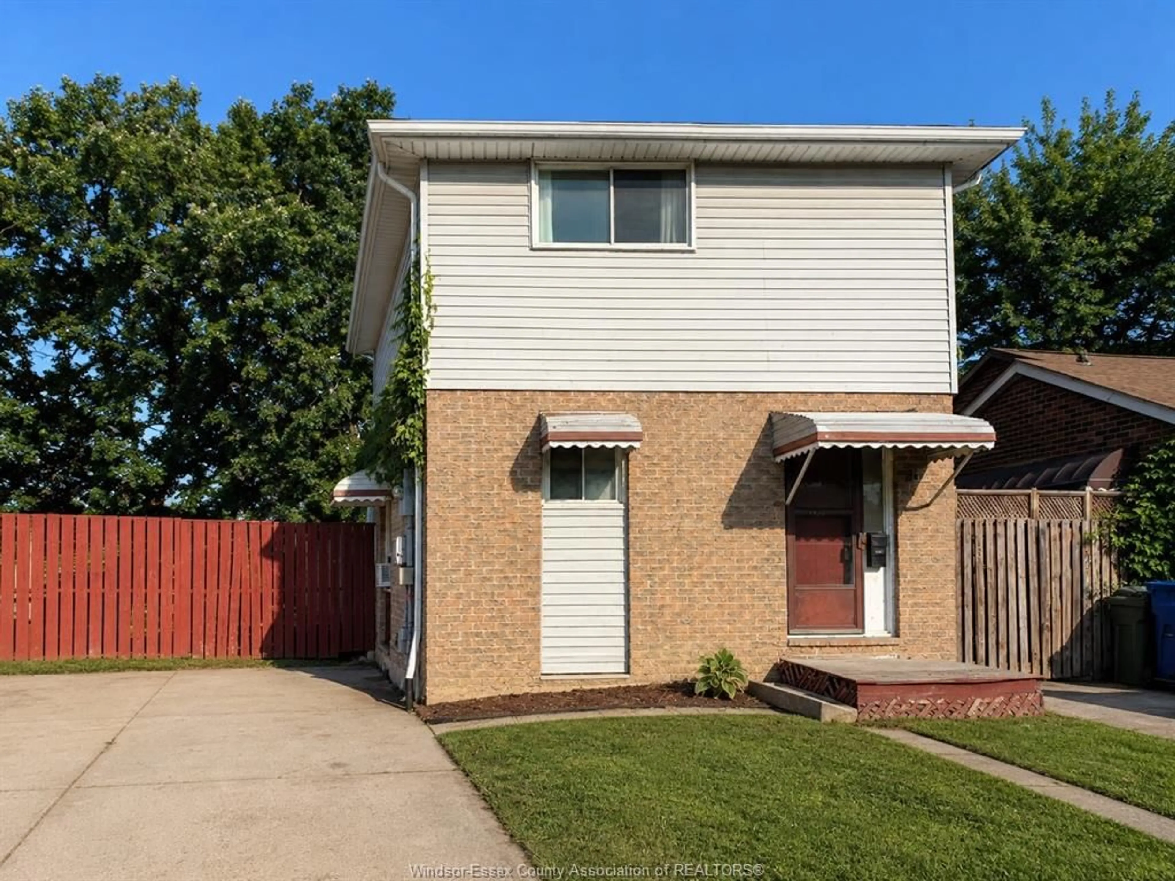 wesc/IMG-26018672_1.jpg