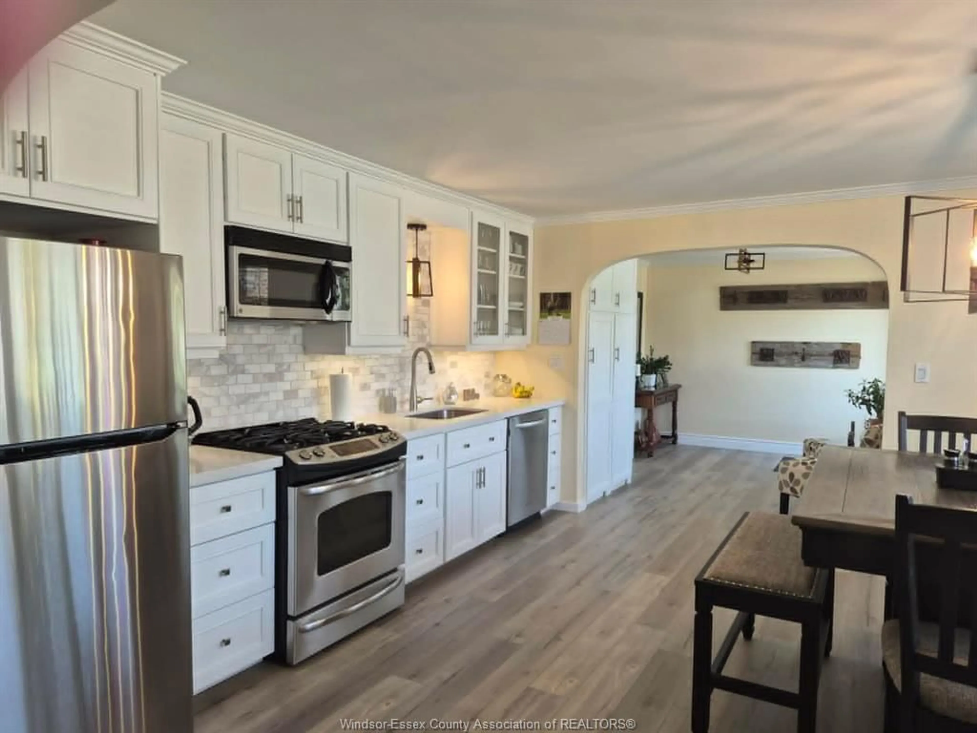 Open concept kitchen, unknown for 86 MARY St, Thamesville Ontario N0P 2K0