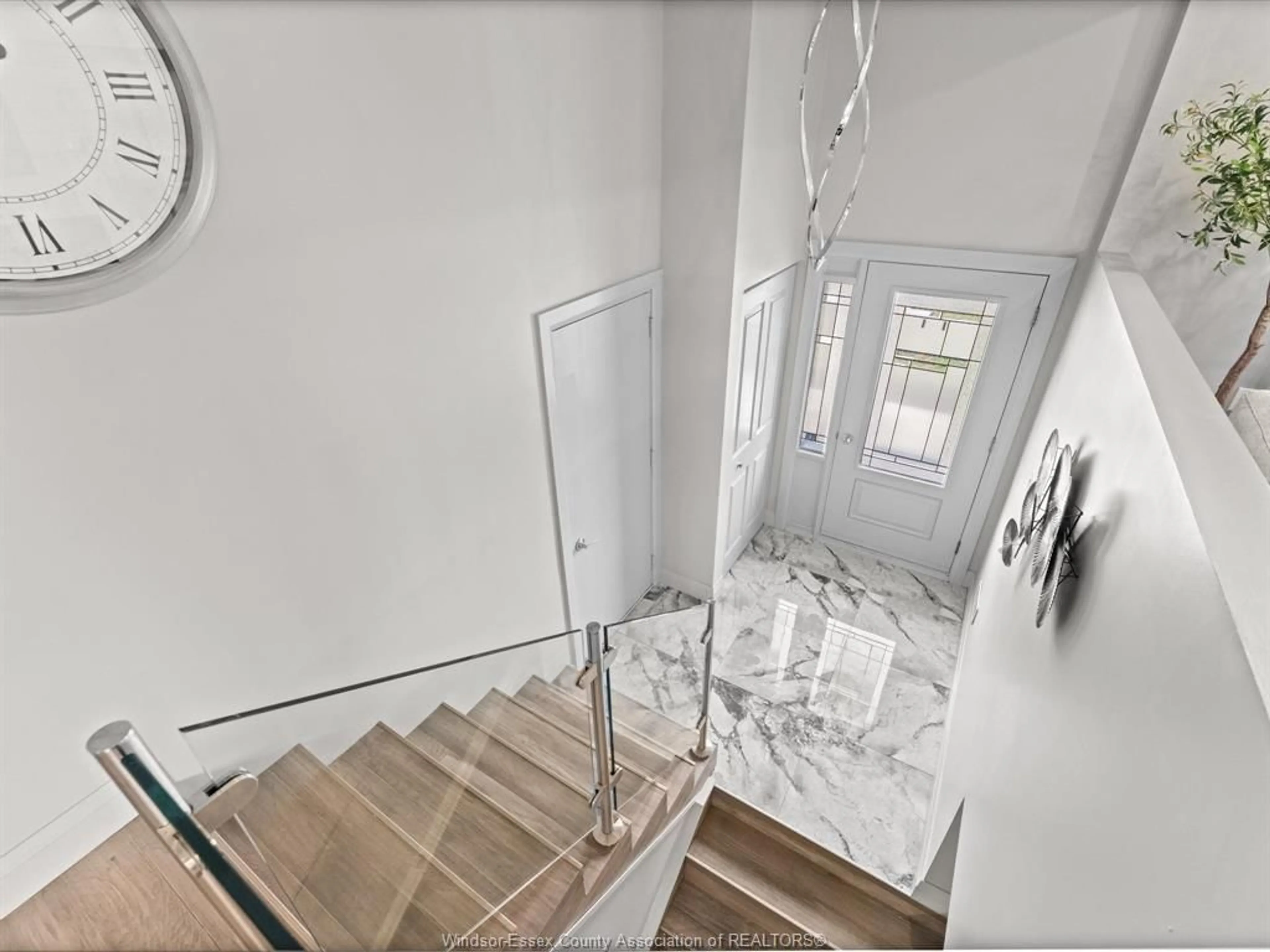 Stairs for 3016 Princess, Windsor Ontario N8T 3G3