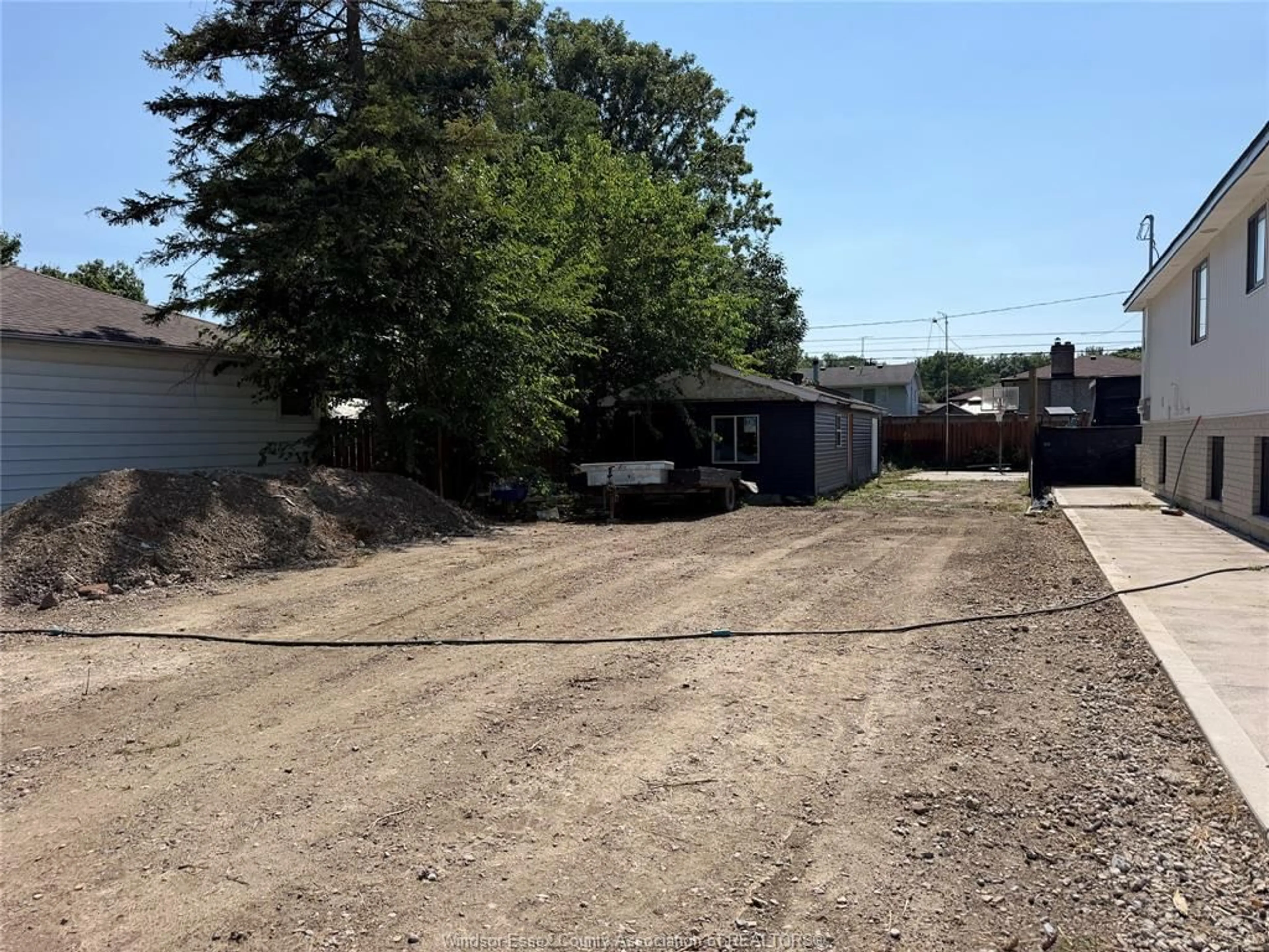 Shed for 3747 TURNER, Windsor Ontario M8W 3N2