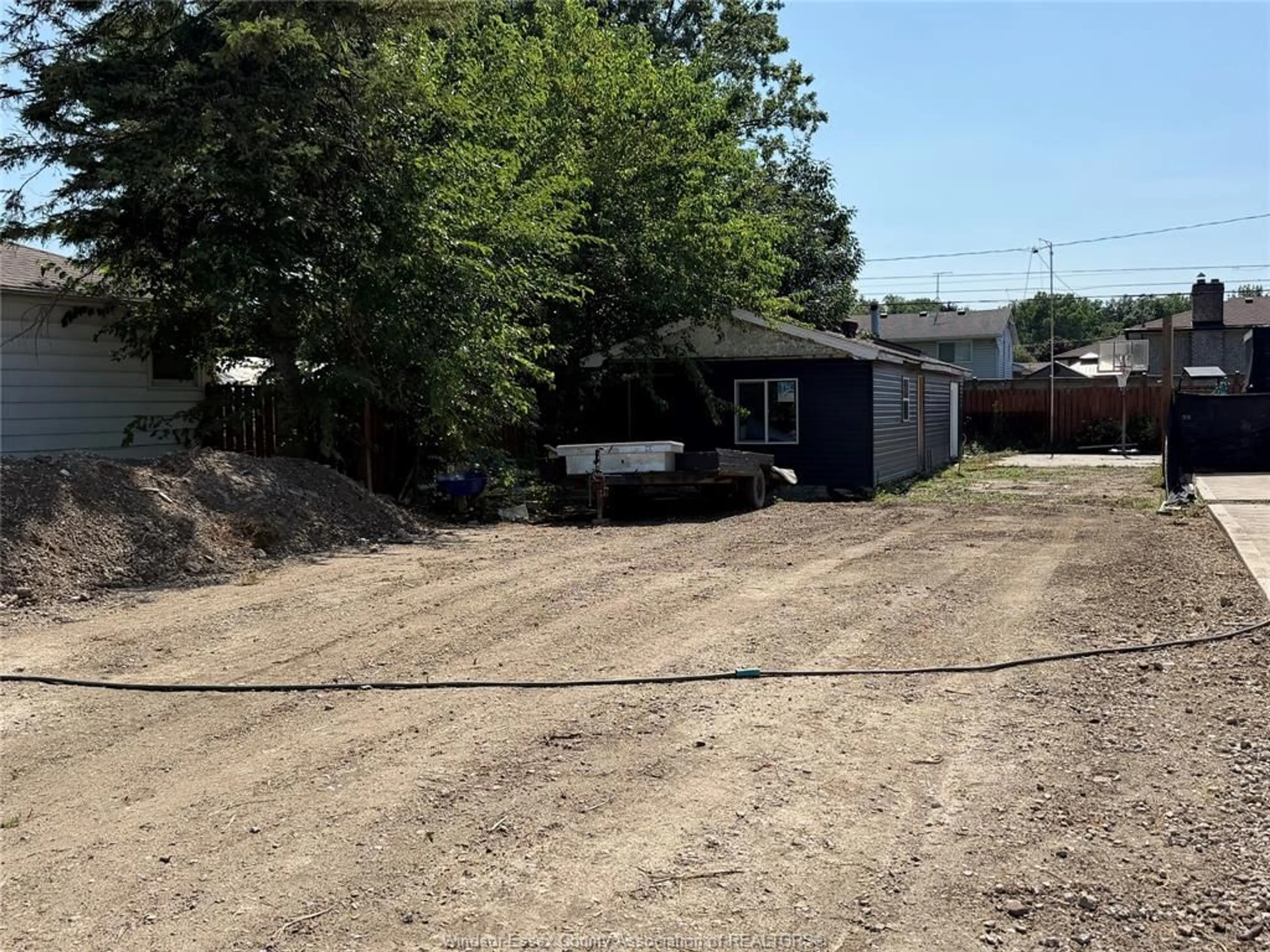 Shed for 3747 TURNER, Windsor Ontario M8W 3N2
