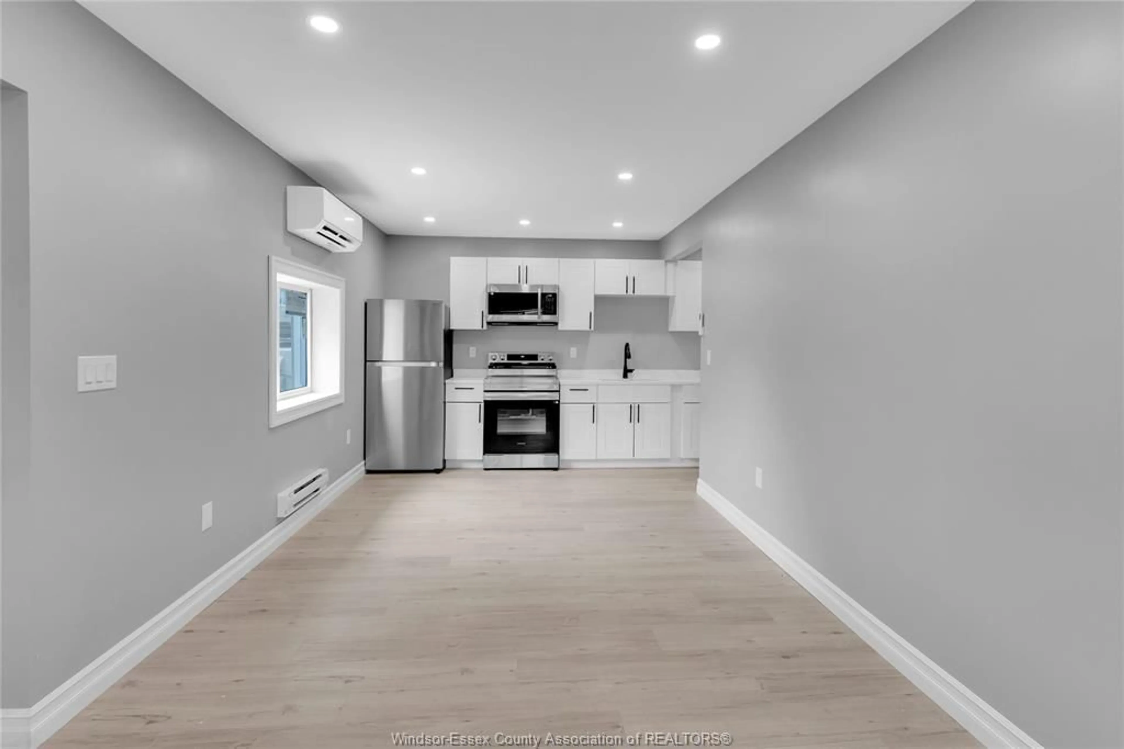 Open concept kitchen, unknown for 946 HOWARD Ave #1 & 2, Windsor Ontario N9A 1S5